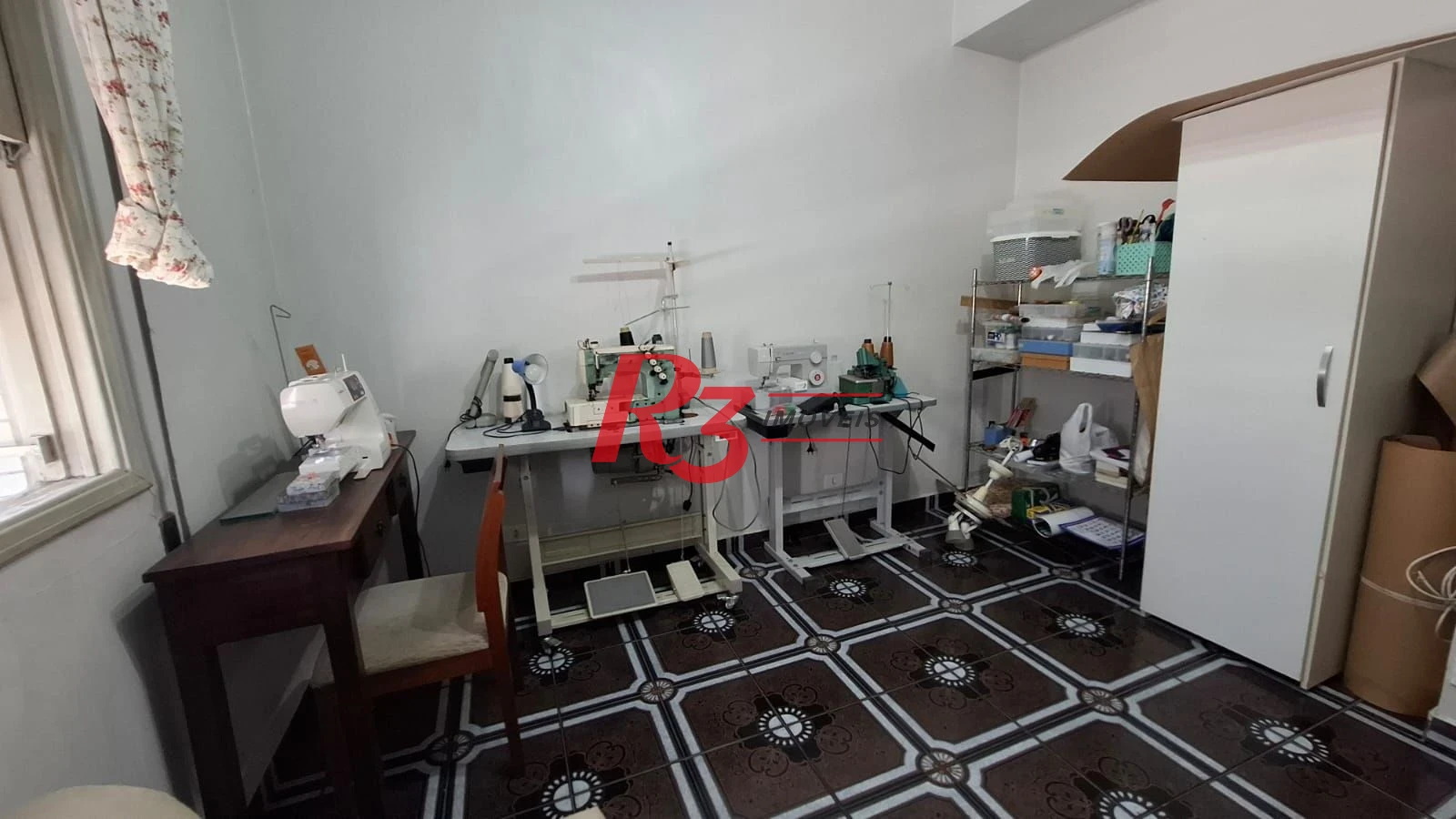Apartamento com 2 dormitórios à venda, 67 m² por R$ 380.000,00 - Embaré - Santos/SP