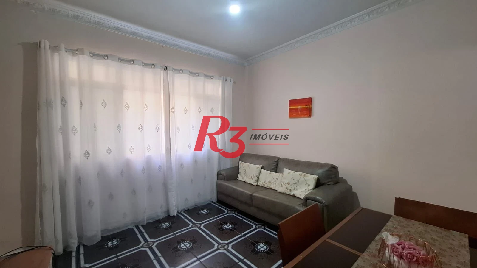 Apartamento com 2 dormitórios à venda, 67 m² por R$ 380.000,00 - Embaré - Santos/SP