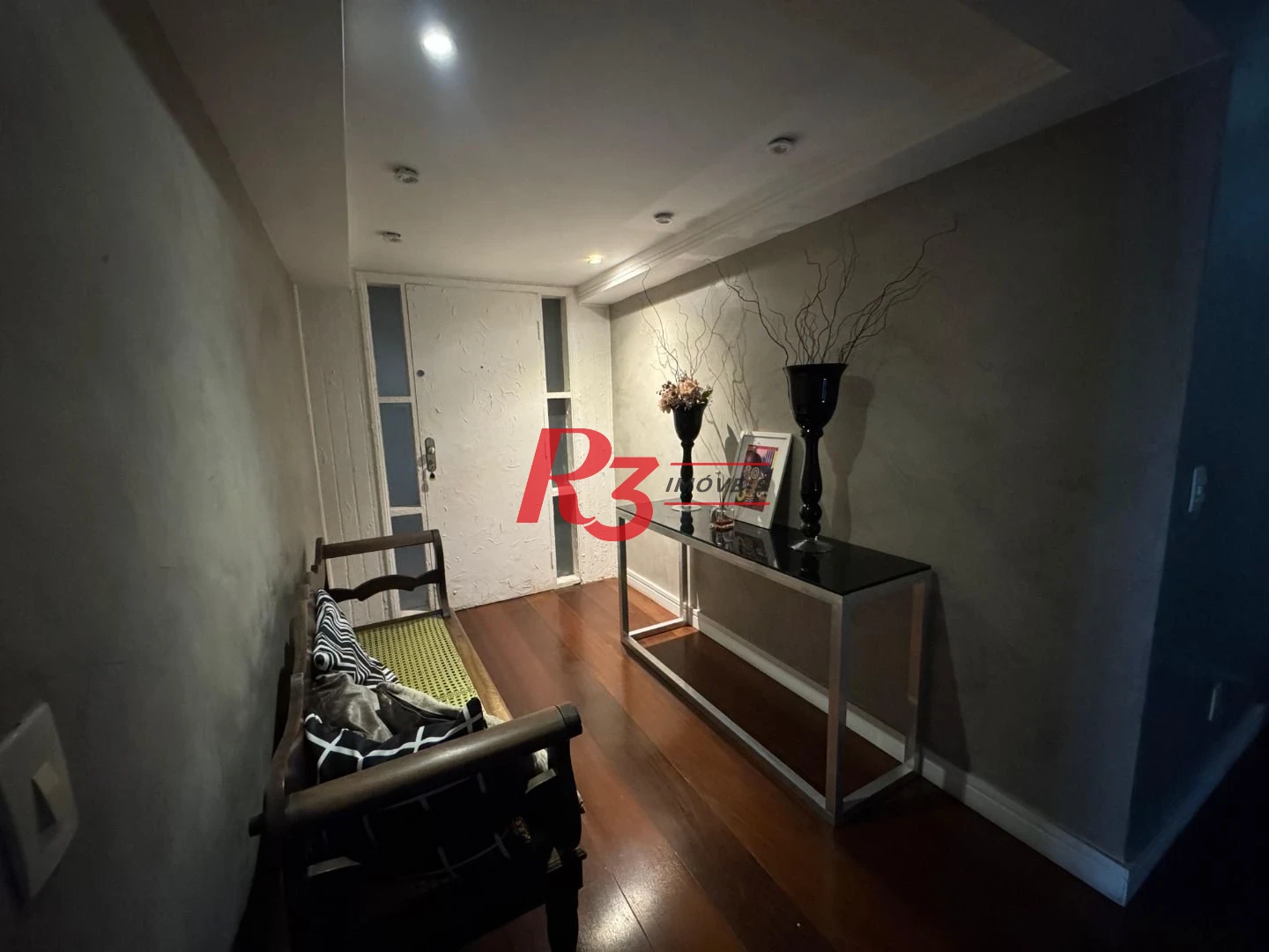 Cobertura com 3 dormitórios à venda, 290 m² por R$ 1.200.000,00 - Centro - São Vicente/SP