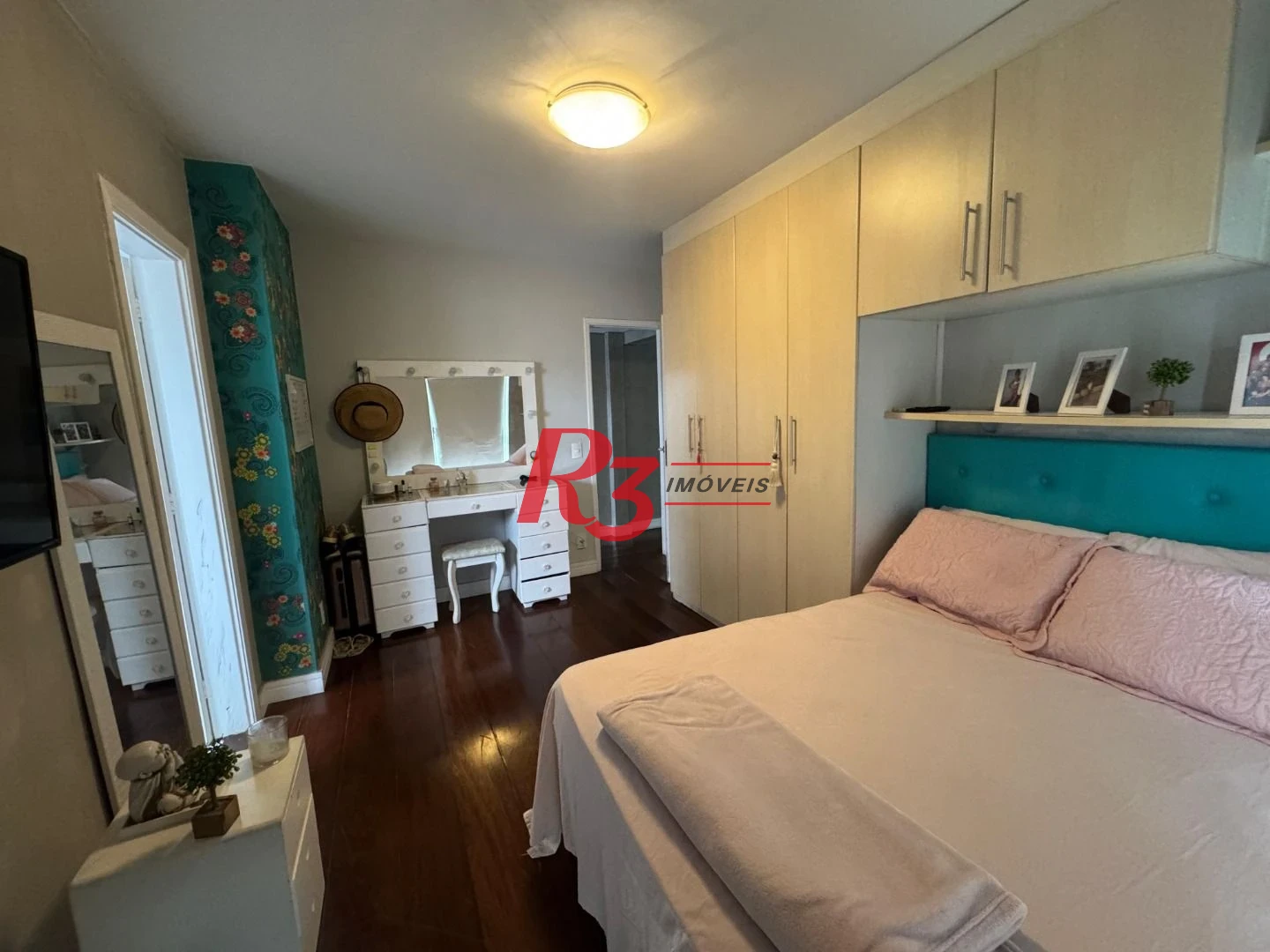 Cobertura com 3 dormitórios à venda, 290 m² por R$ 1.200.000,00 - Centro - São Vicente/SP