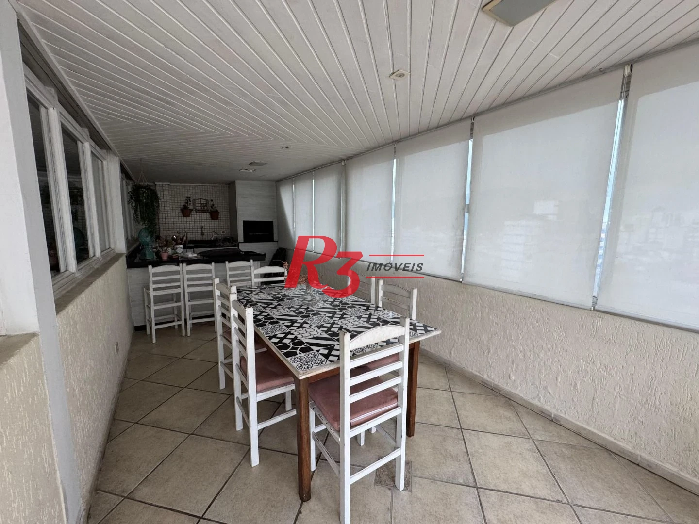Cobertura com 3 dormitórios à venda, 290 m² por R$ 1.200.000,00 - Centro - São Vicente/SP