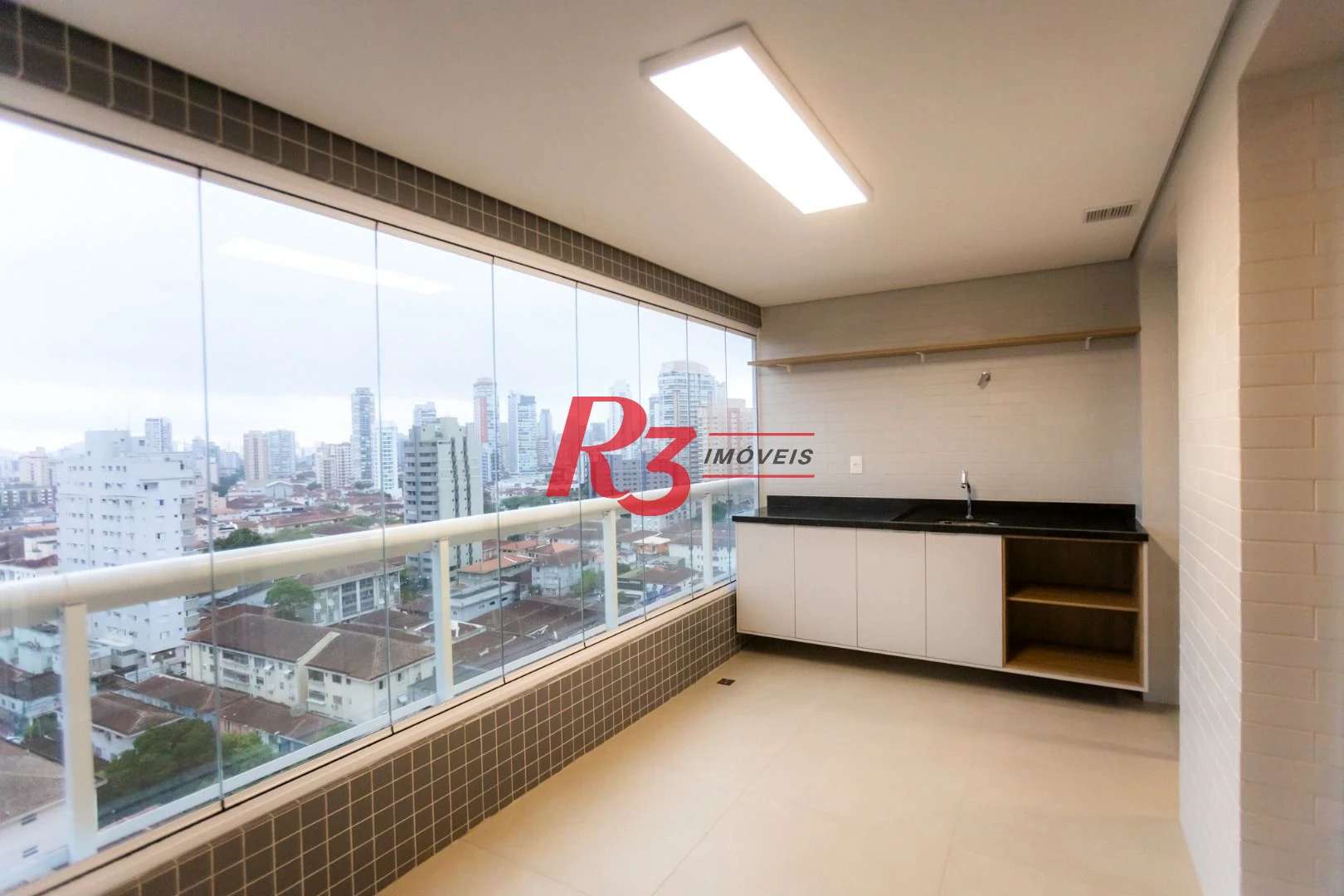 Apartamento para alugar, 81 m² por R$ 8.500,01/mês - Boqueirão - Santos/SP