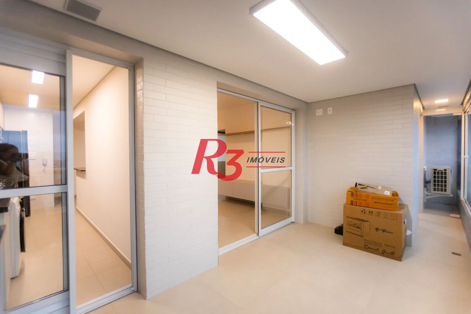 Apartamento para alugar, 81 m² por R$ 8.500,01/mês - Boqueirão - Santos/SP
