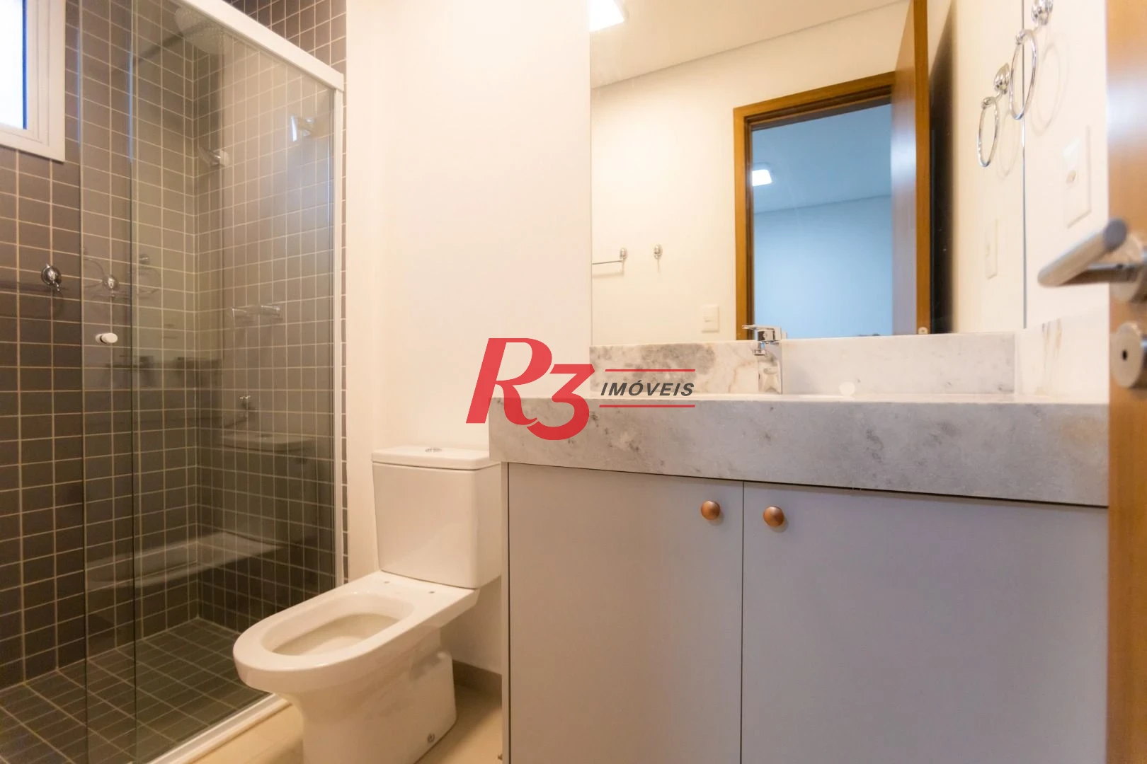 Apartamento para alugar, 81 m² por R$ 8.500,01/mês - Boqueirão - Santos/SP