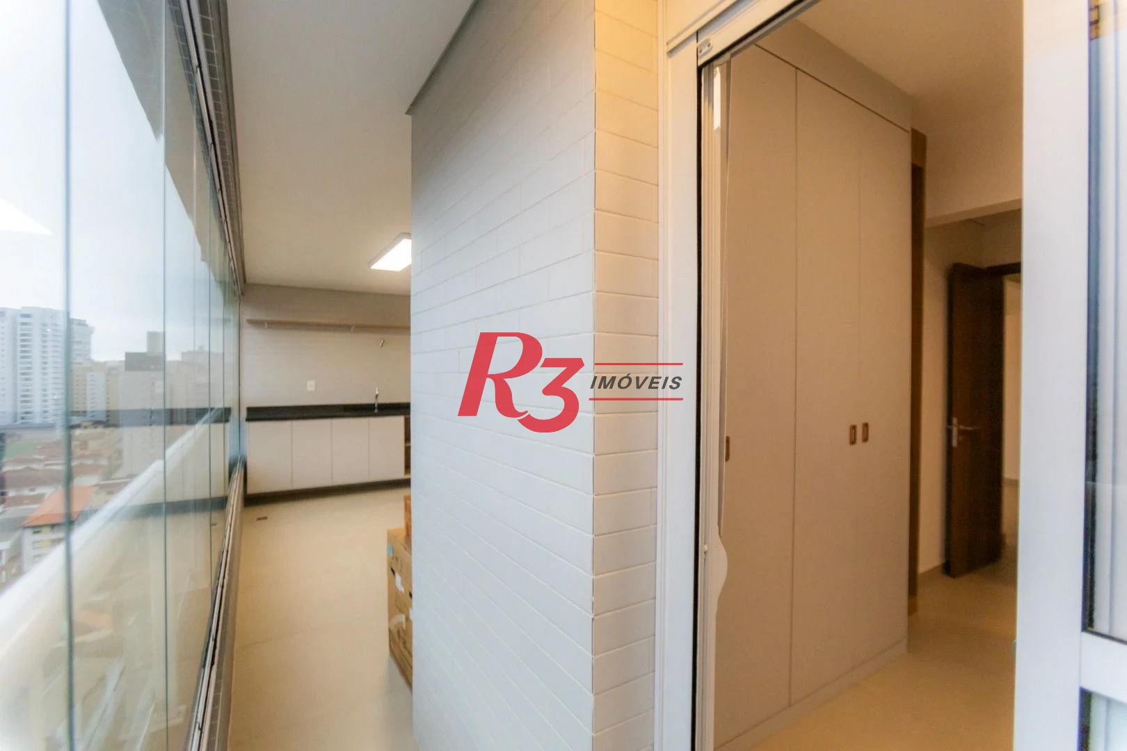 Apartamento para alugar, 81 m² por R$ 8.500,01/mês - Boqueirão - Santos/SP
