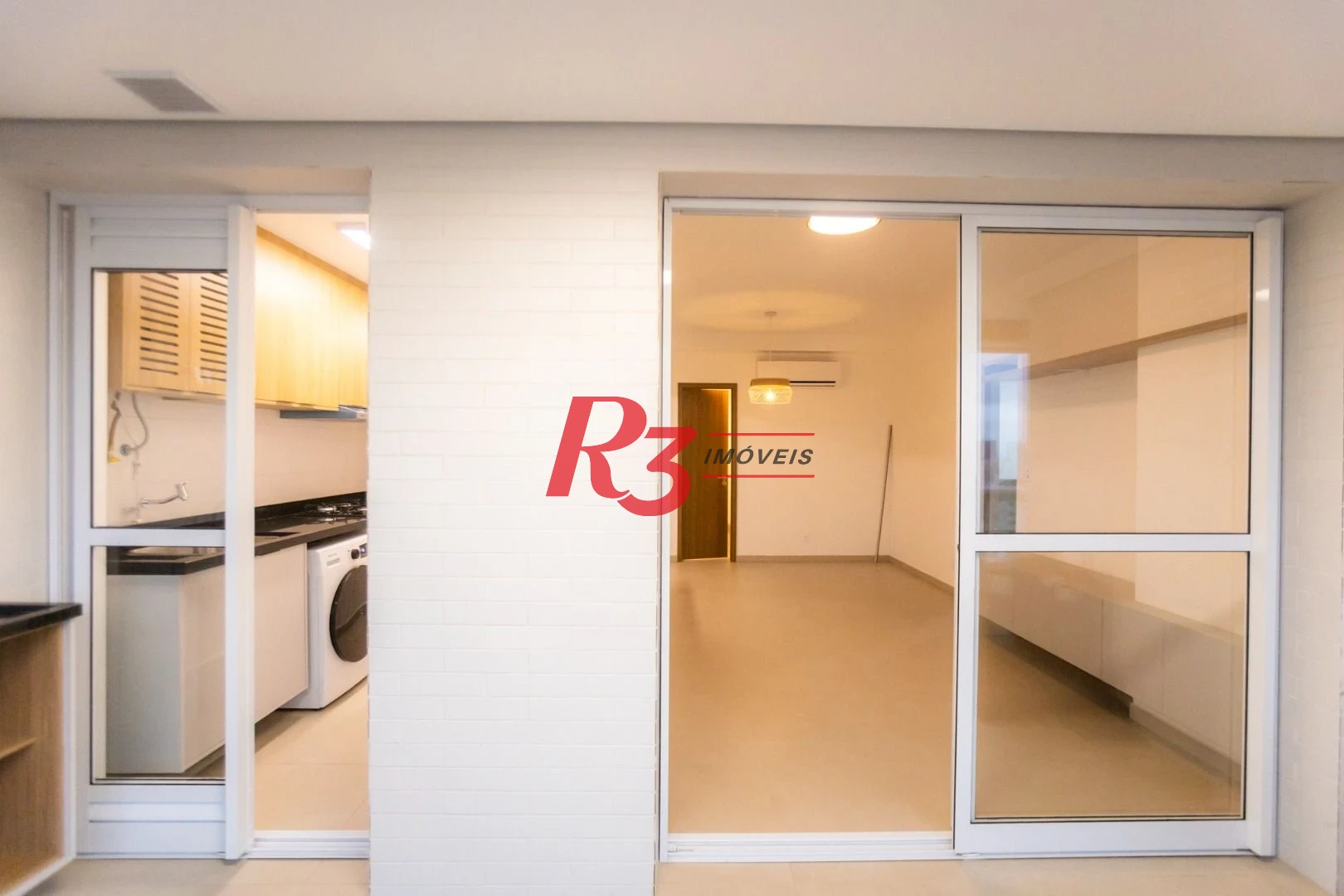 Apartamento para alugar, 81 m² por R$ 8.500,01/mês - Boqueirão - Santos/SP