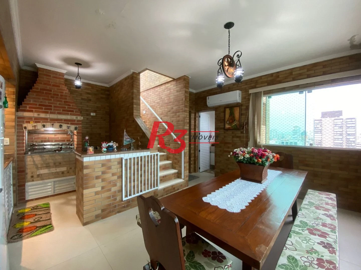 Cobertura com 3 dormitórios à venda, 290 m² por R$ 3.719.000,00 - Gonzaga - Santos/SP