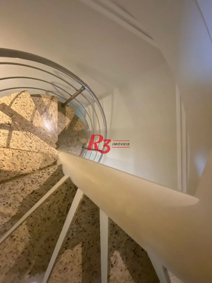 Cobertura com 3 dormitórios à venda, 290 m² por R$ 3.719.000,00 - Gonzaga - Santos/SP