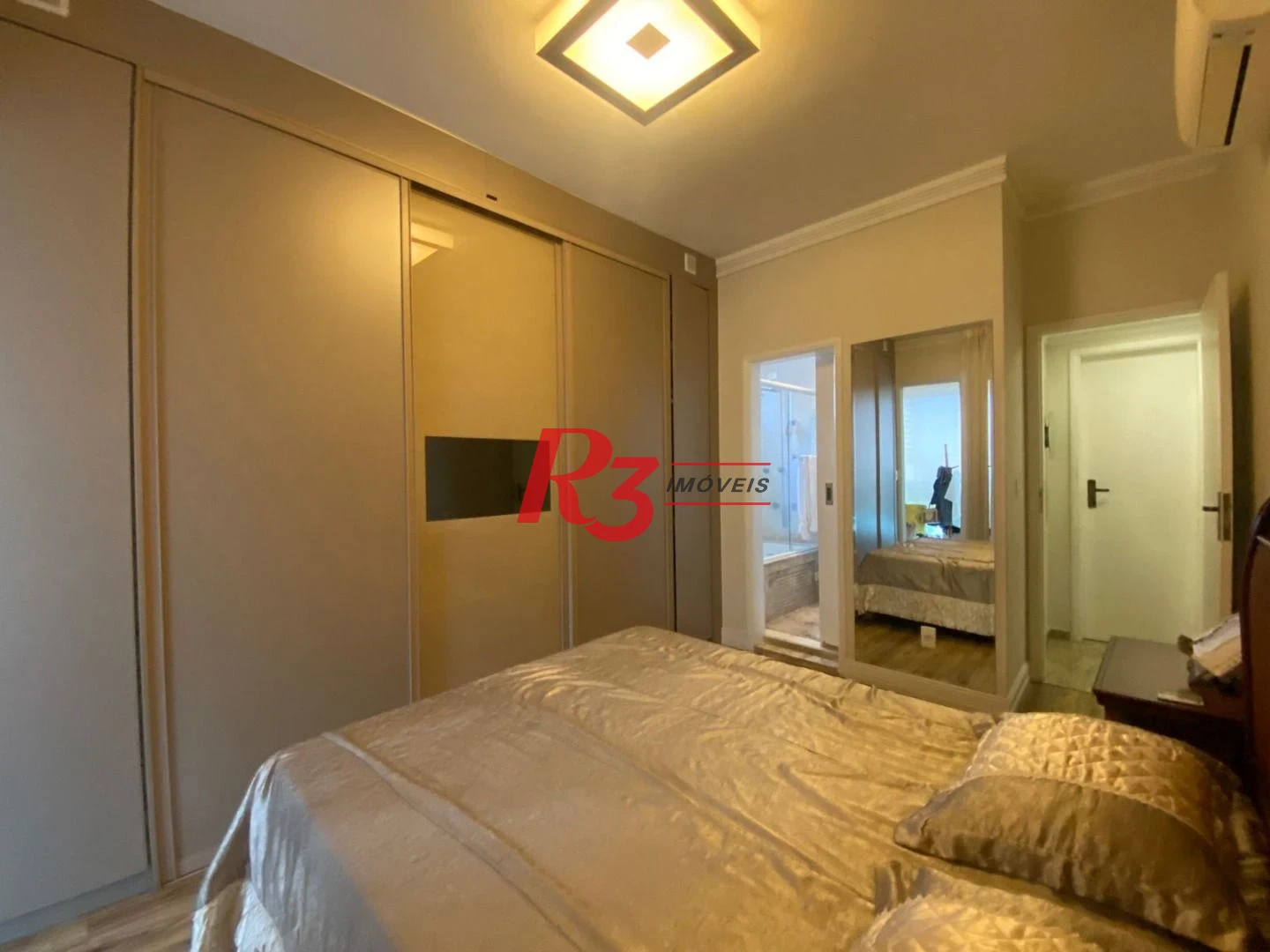 Cobertura com 3 dormitórios à venda, 290 m² por R$ 3.719.000,00 - Gonzaga - Santos/SP