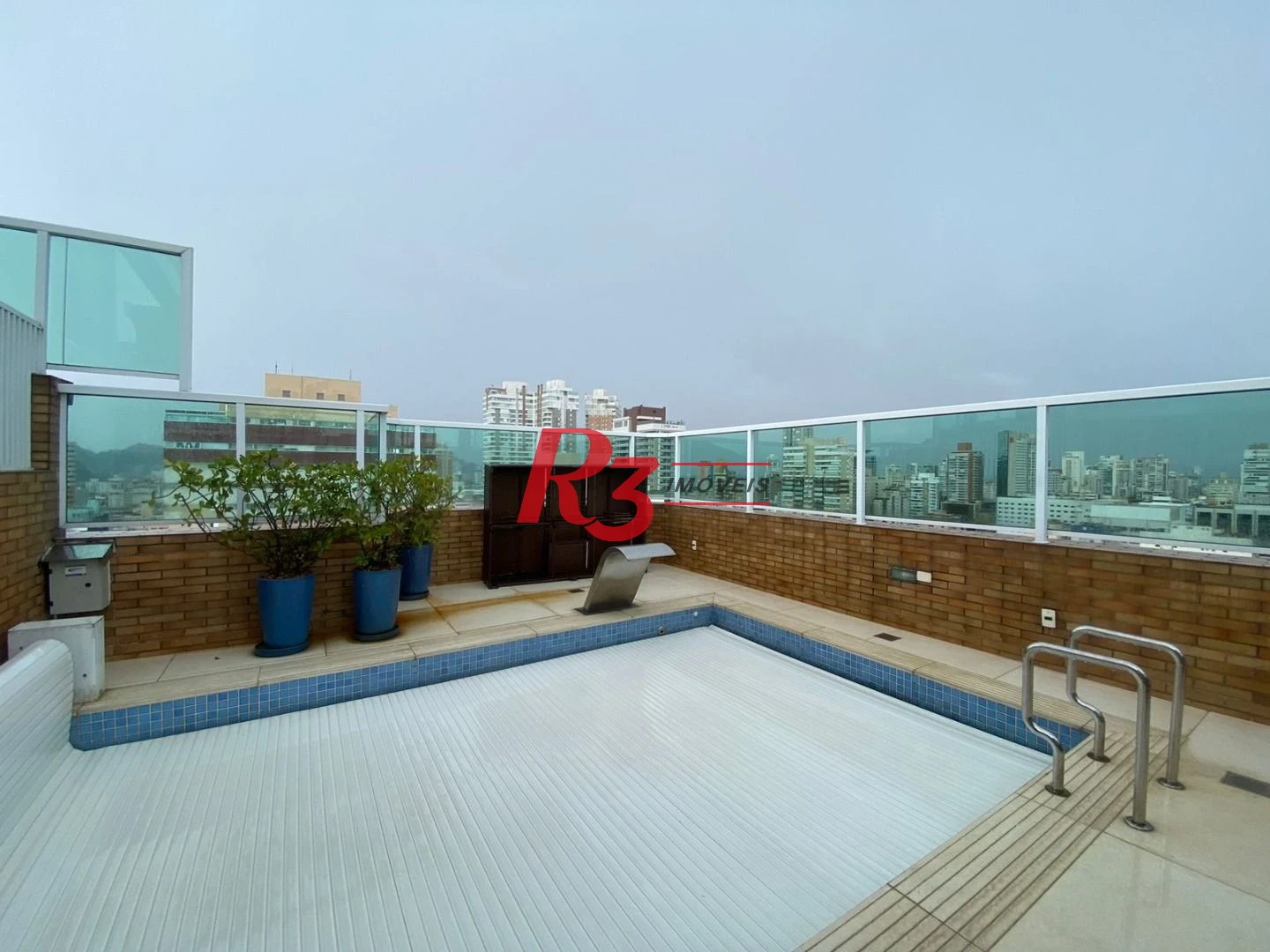 Cobertura com 3 dormitórios à venda, 290 m² por R$ 3.719.000,00 - Gonzaga - Santos/SP