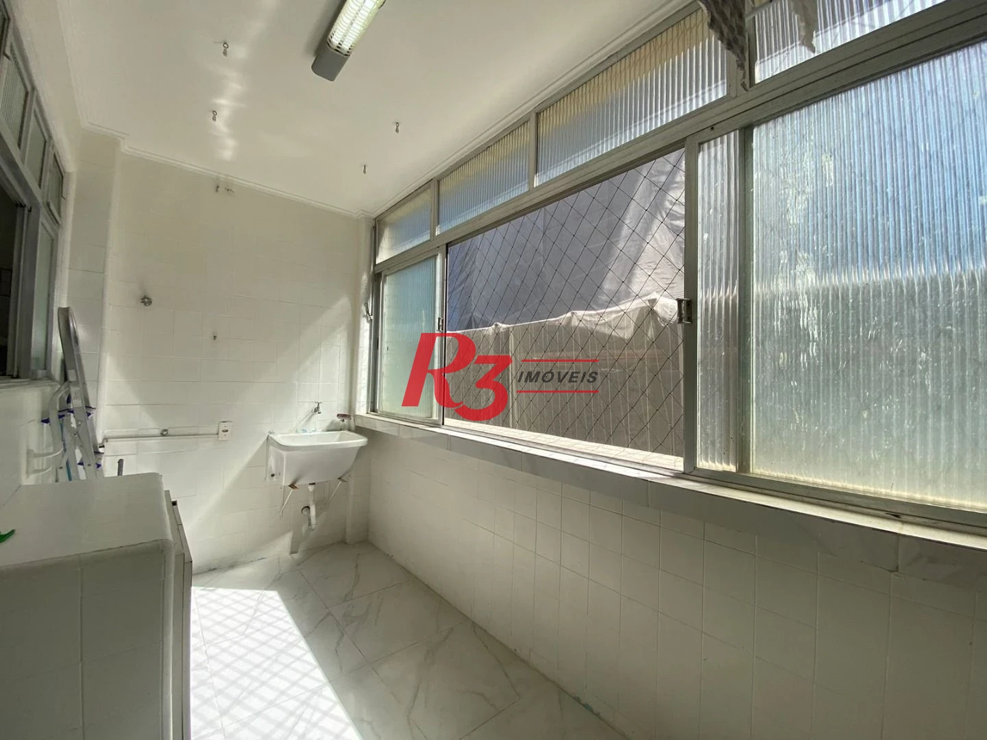 Apartamento com 2 dormitórios à venda, 96 m² por R$ 800.000,00 - Ponta da Praia - Santos/SP