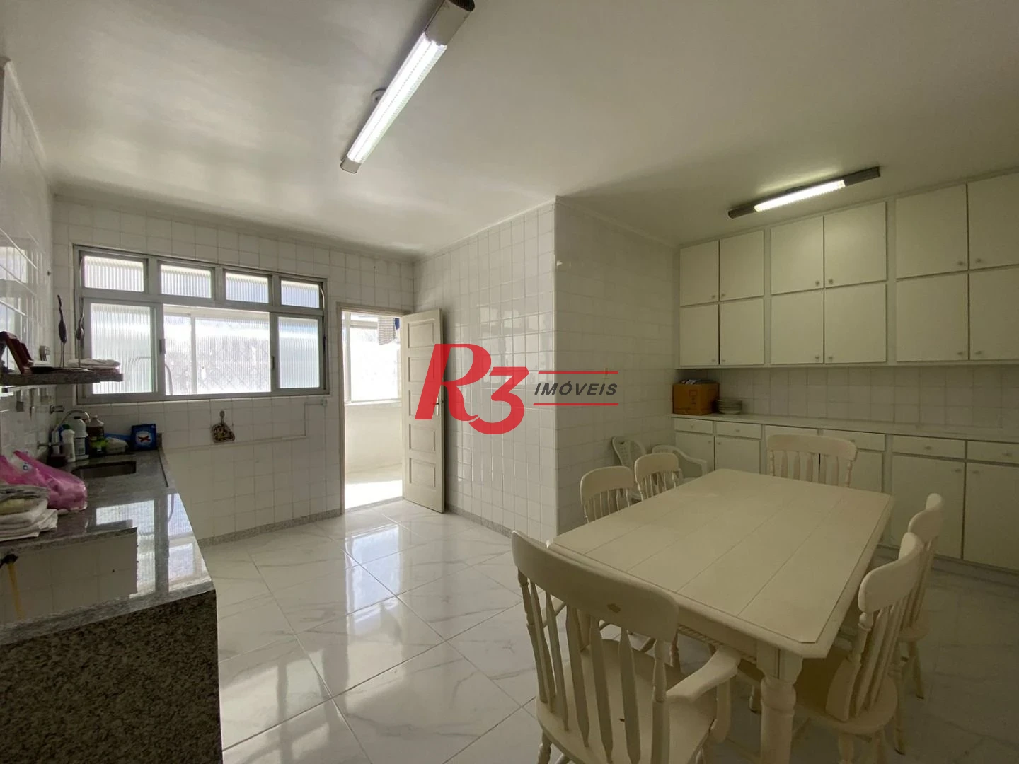 Apartamento com 2 dormitórios à venda, 96 m² por R$ 800.000,00 - Ponta da Praia - Santos/SP