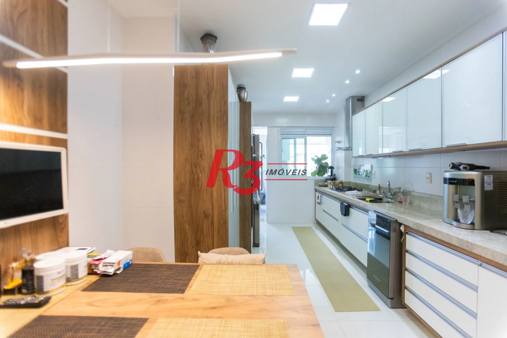 Apartamento com 2 dormitórios à venda, 134 m² por R$ 2.200.000,00 - Ponta da Praia - Santos/SP