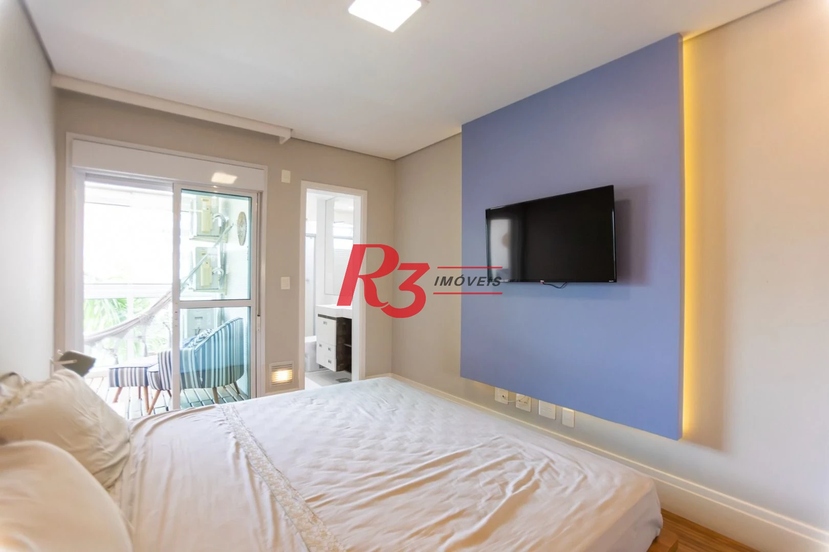 Apartamento com 2 dormitórios à venda, 134 m² por R$ 2.200.000,00 - Ponta da Praia - Santos/SP