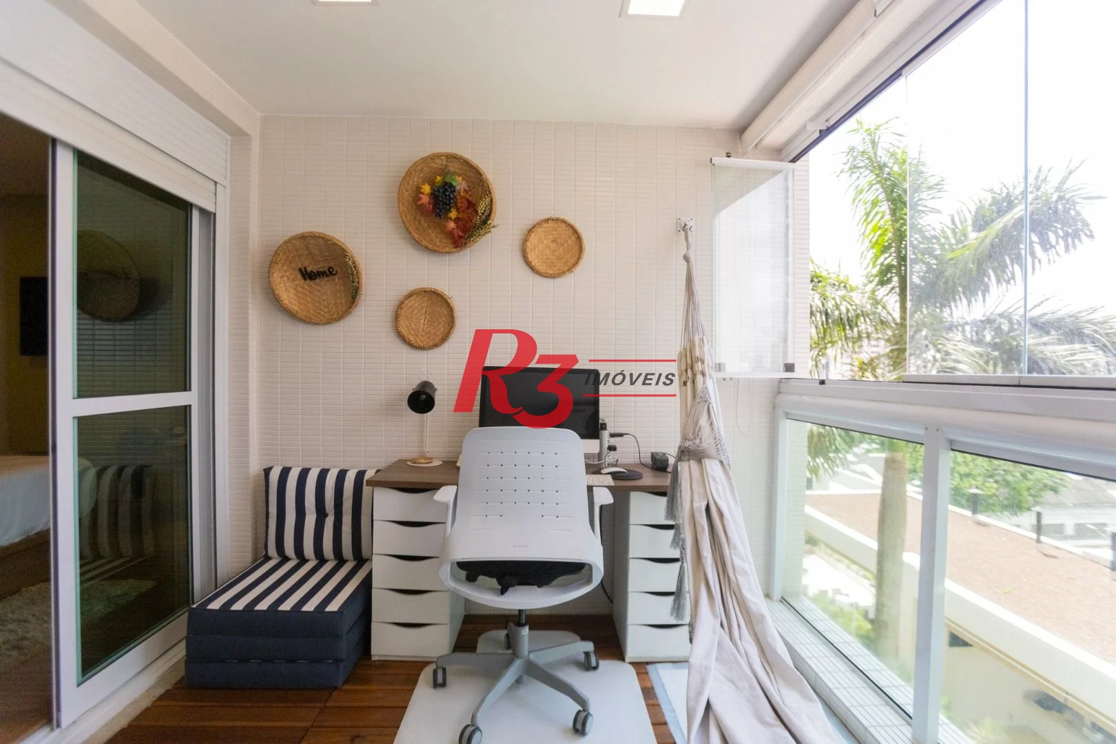Apartamento com 2 dormitórios à venda, 134 m² por R$ 2.200.000,00 - Ponta da Praia - Santos/SP