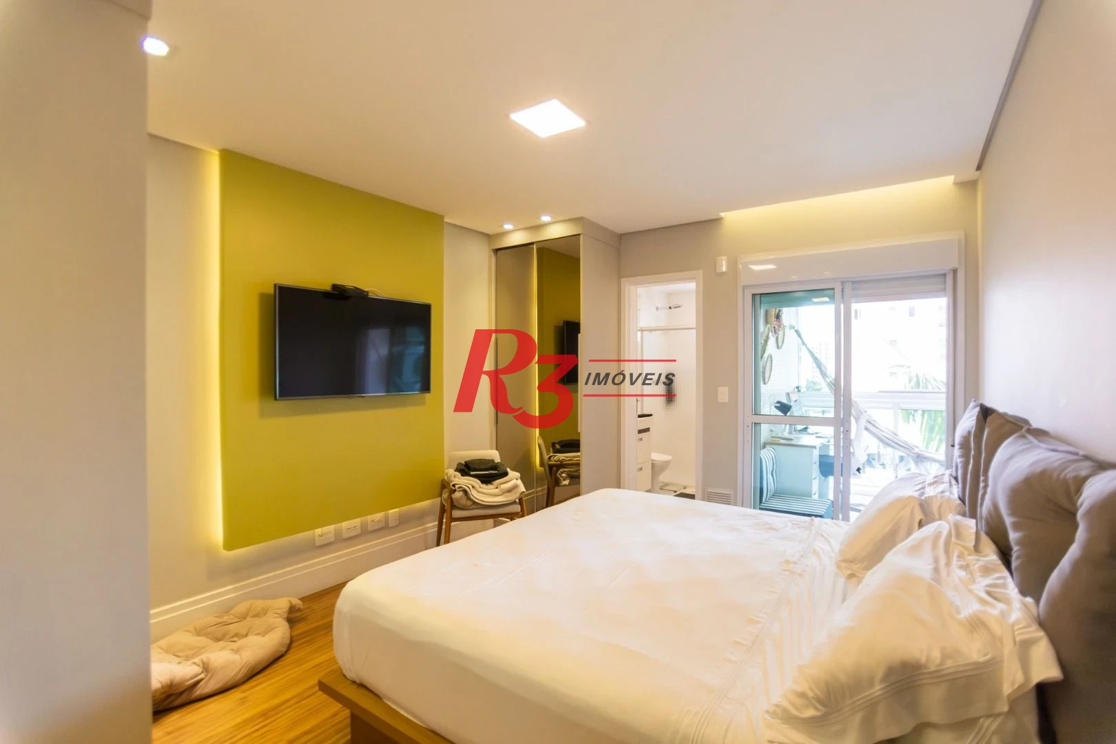 Apartamento com 2 dormitórios à venda, 134 m² por R$ 2.200.000,00 - Ponta da Praia - Santos/SP