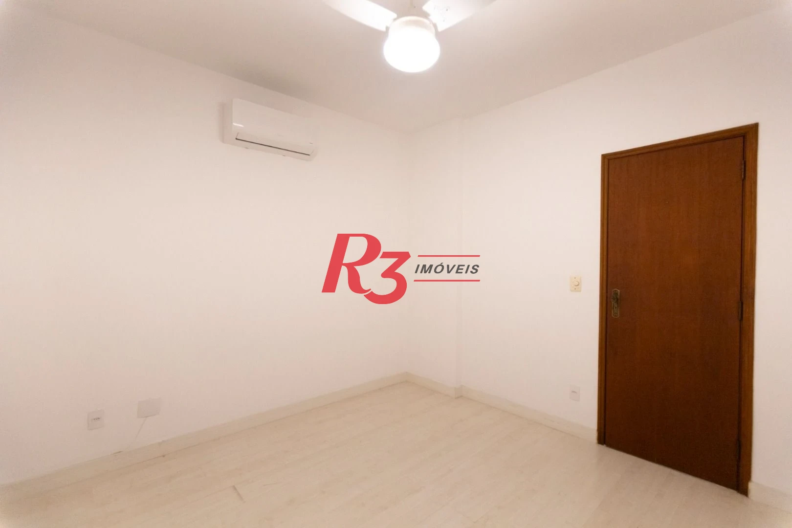 Apartamento para alugar, 119 m² por R$ 4.500,02/mês - Embaré - Santos/SP