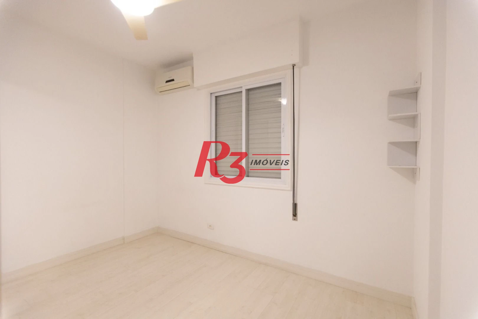 Apartamento para alugar, 119 m² por R$ 4.500,02/mês - Embaré - Santos/SP