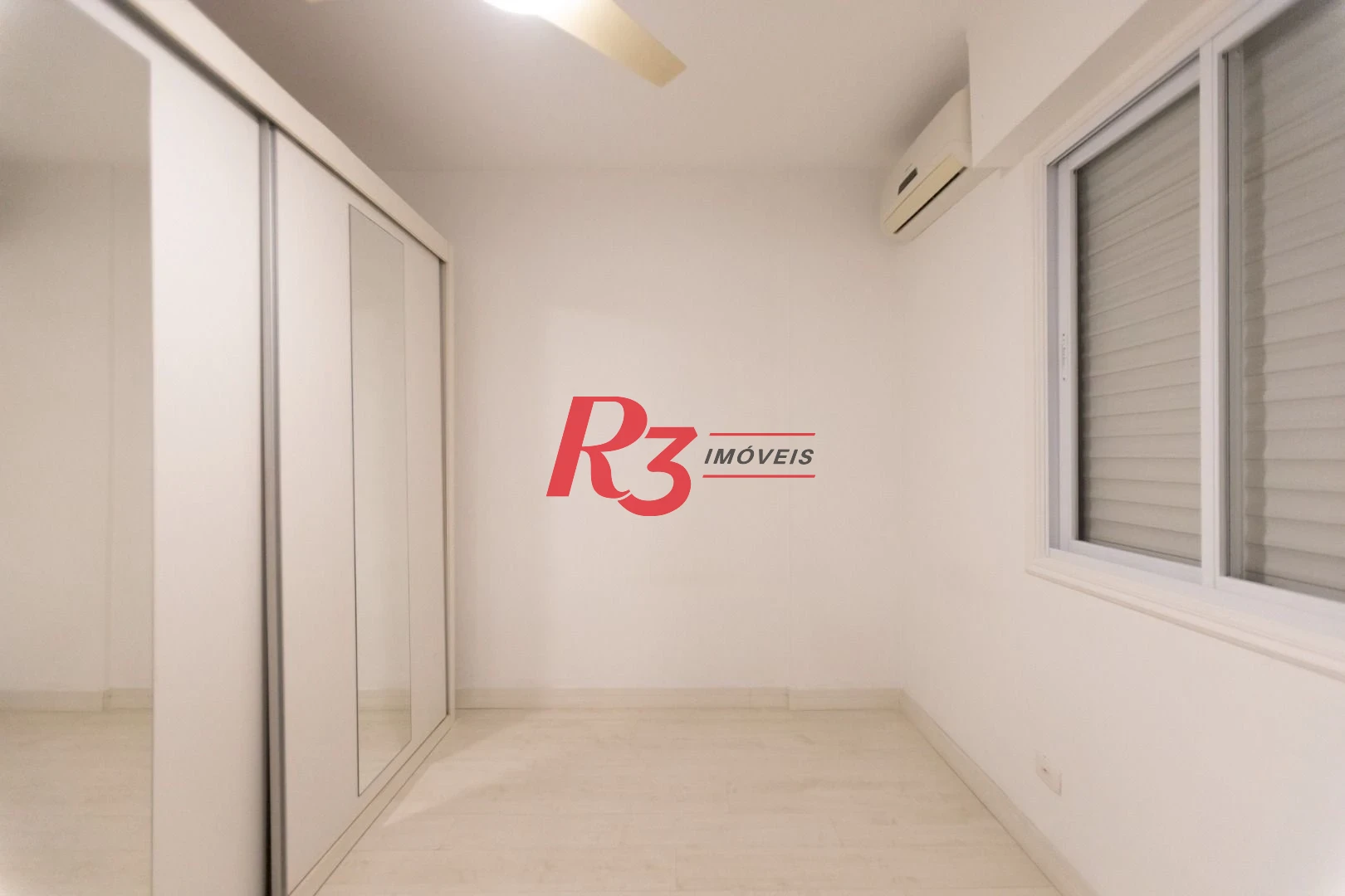 Apartamento para alugar, 119 m² por R$ 4.500,02/mês - Embaré - Santos/SP