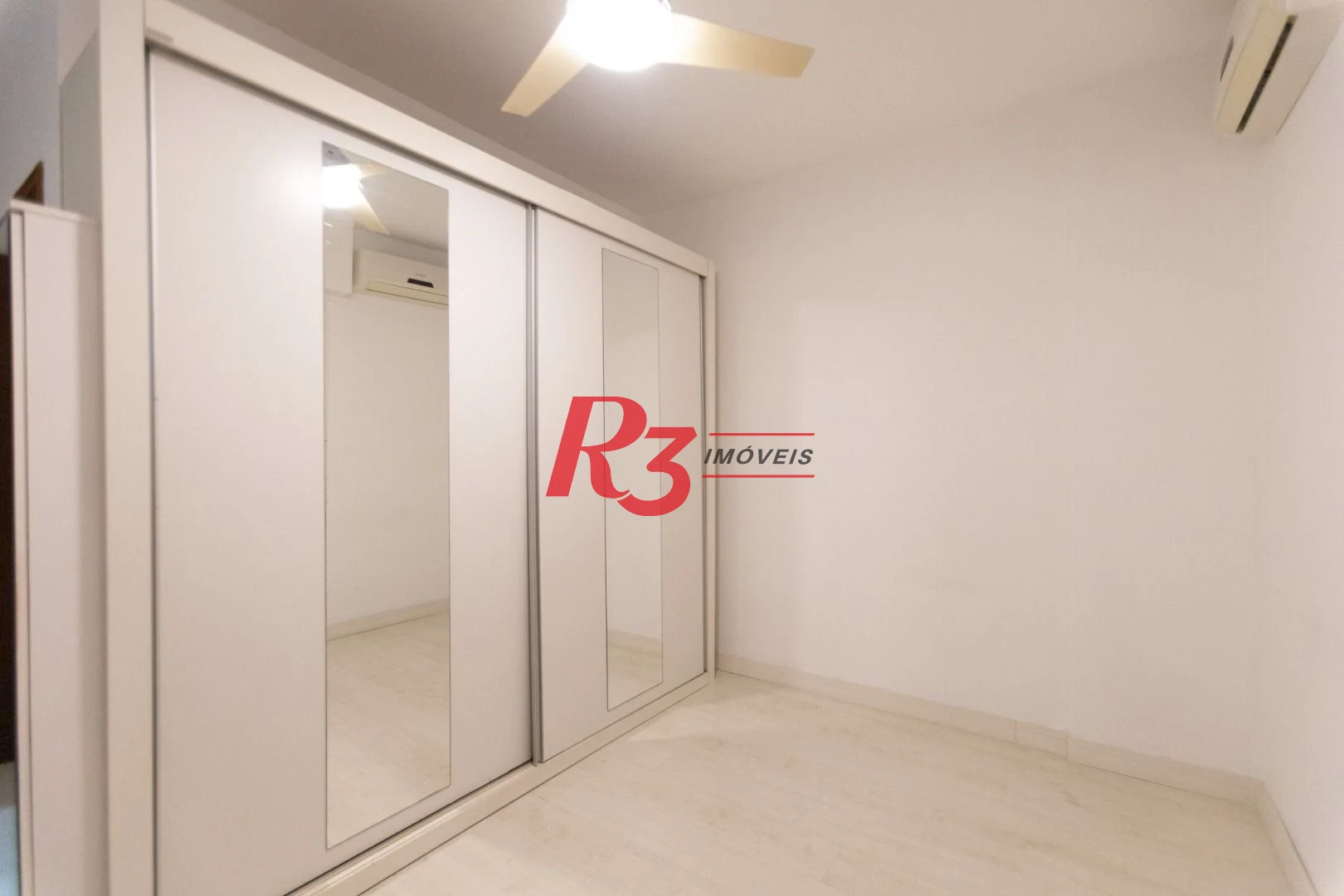 Apartamento para alugar, 119 m² por R$ 4.500,02/mês - Embaré - Santos/SP