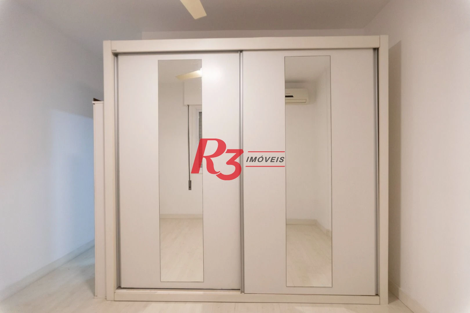 Apartamento para alugar, 119 m² por R$ 4.500,02/mês - Embaré - Santos/SP