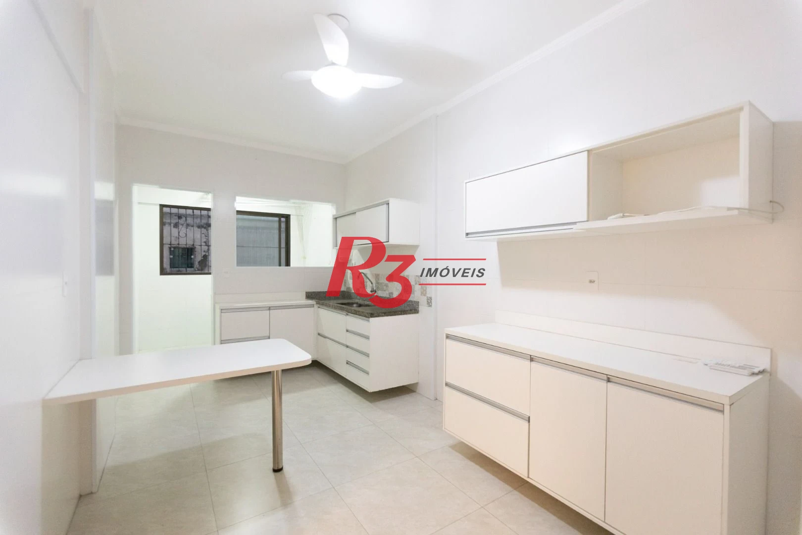 Apartamento para alugar, 119 m² por R$ 4.500,02/mês - Embaré - Santos/SP