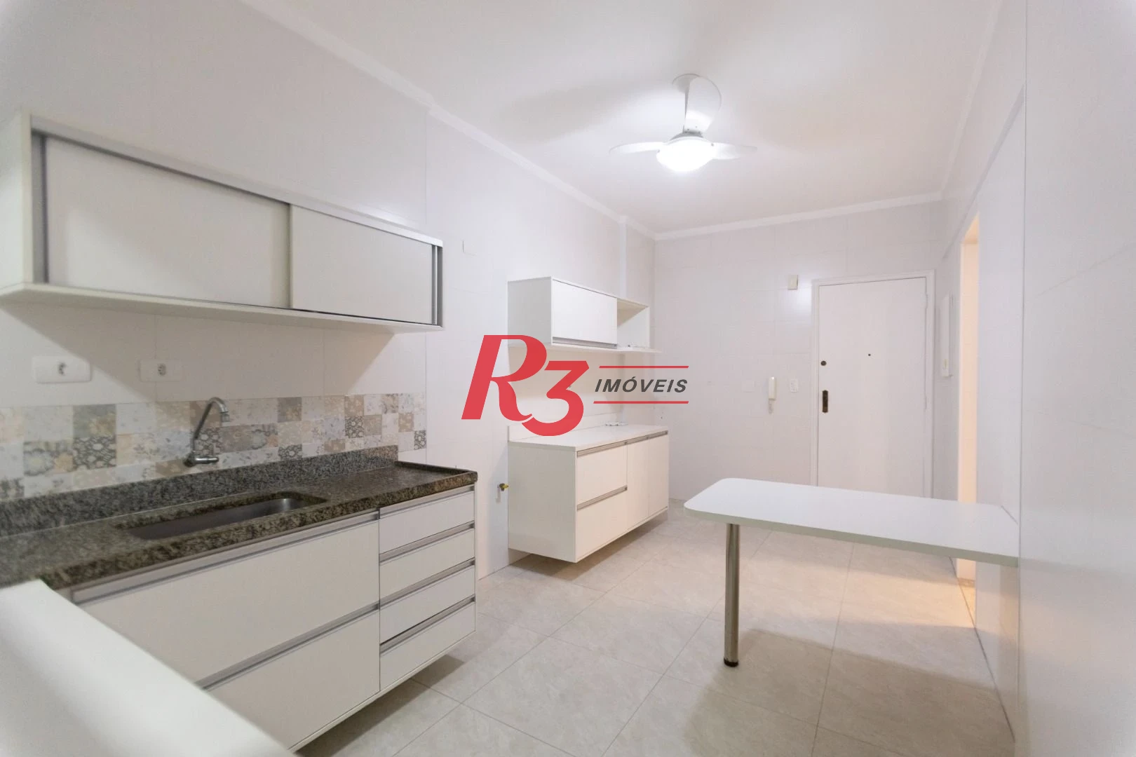 Apartamento para alugar, 119 m² por R$ 4.500,02/mês - Embaré - Santos/SP
