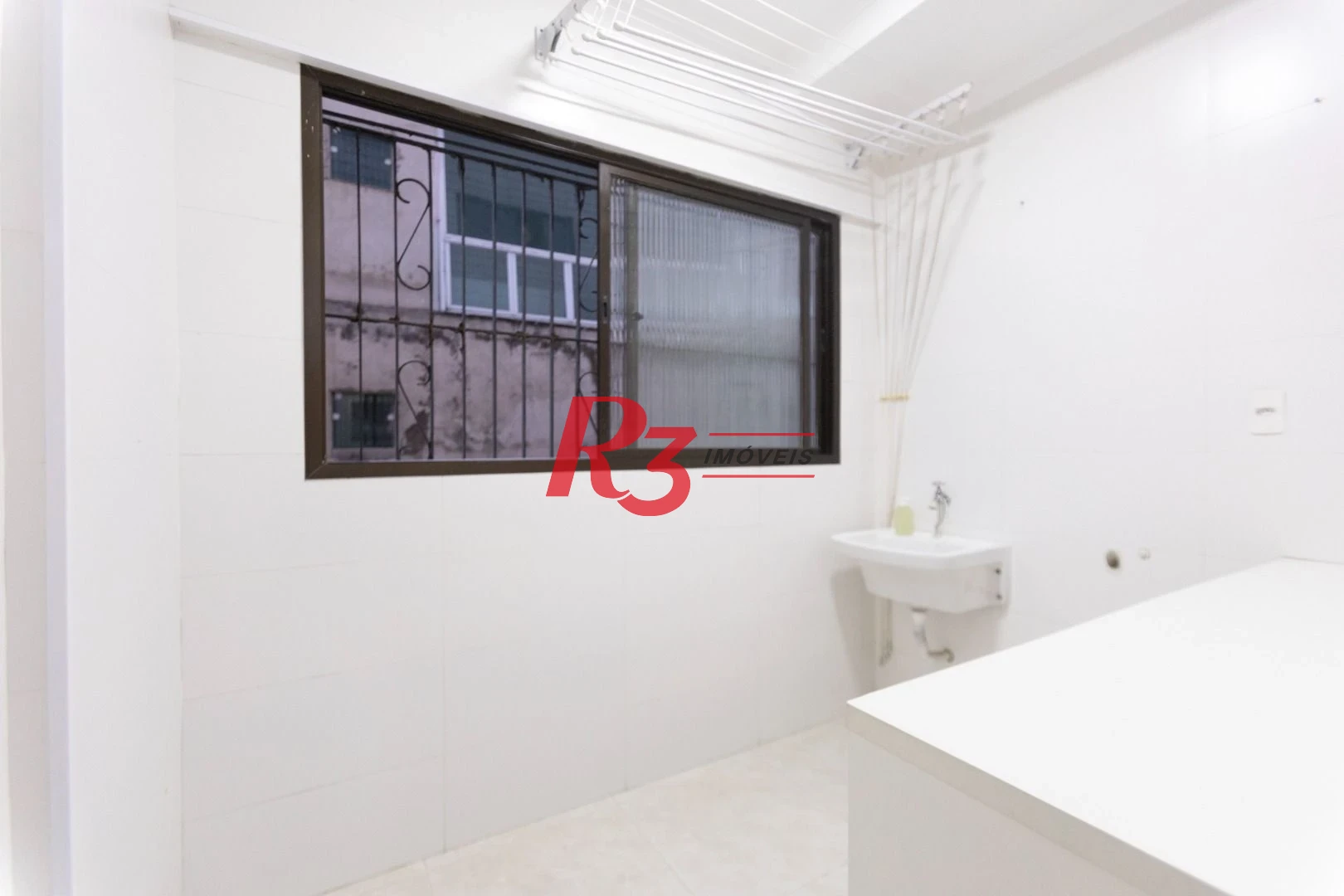 Apartamento para alugar, 119 m² por R$ 4.500,02/mês - Embaré - Santos/SP