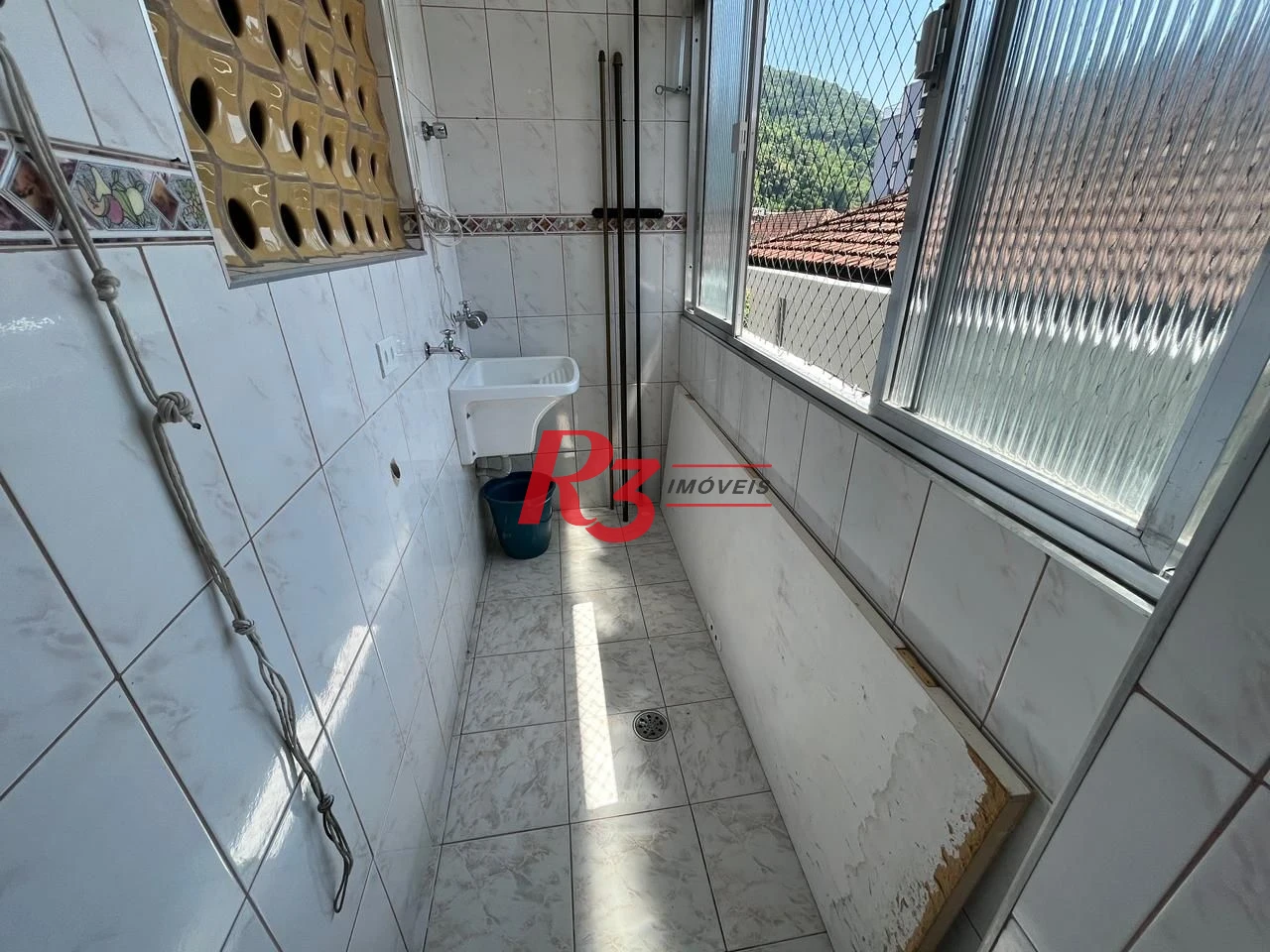 Apartamento com 2 dormitórios, 74 m² - venda por R$ 380.000,00 ou aluguel por R$ 3.650,00/mês - Marapé - Santos/SP