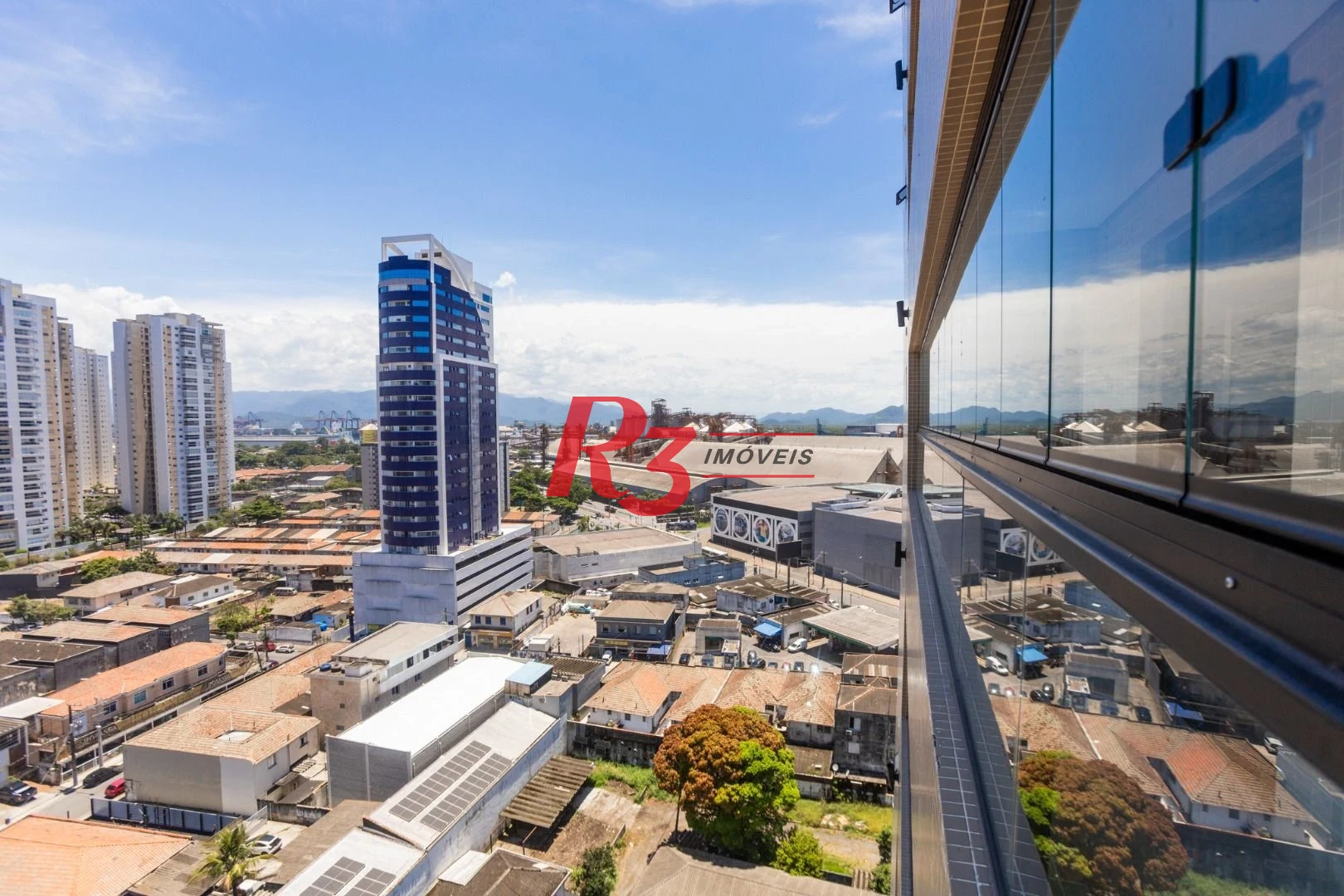 Apartamento com 2 dormitórios à venda, 65 m² por R$ 1.000.000,00 - Ponta da Praia - Santos/SP
