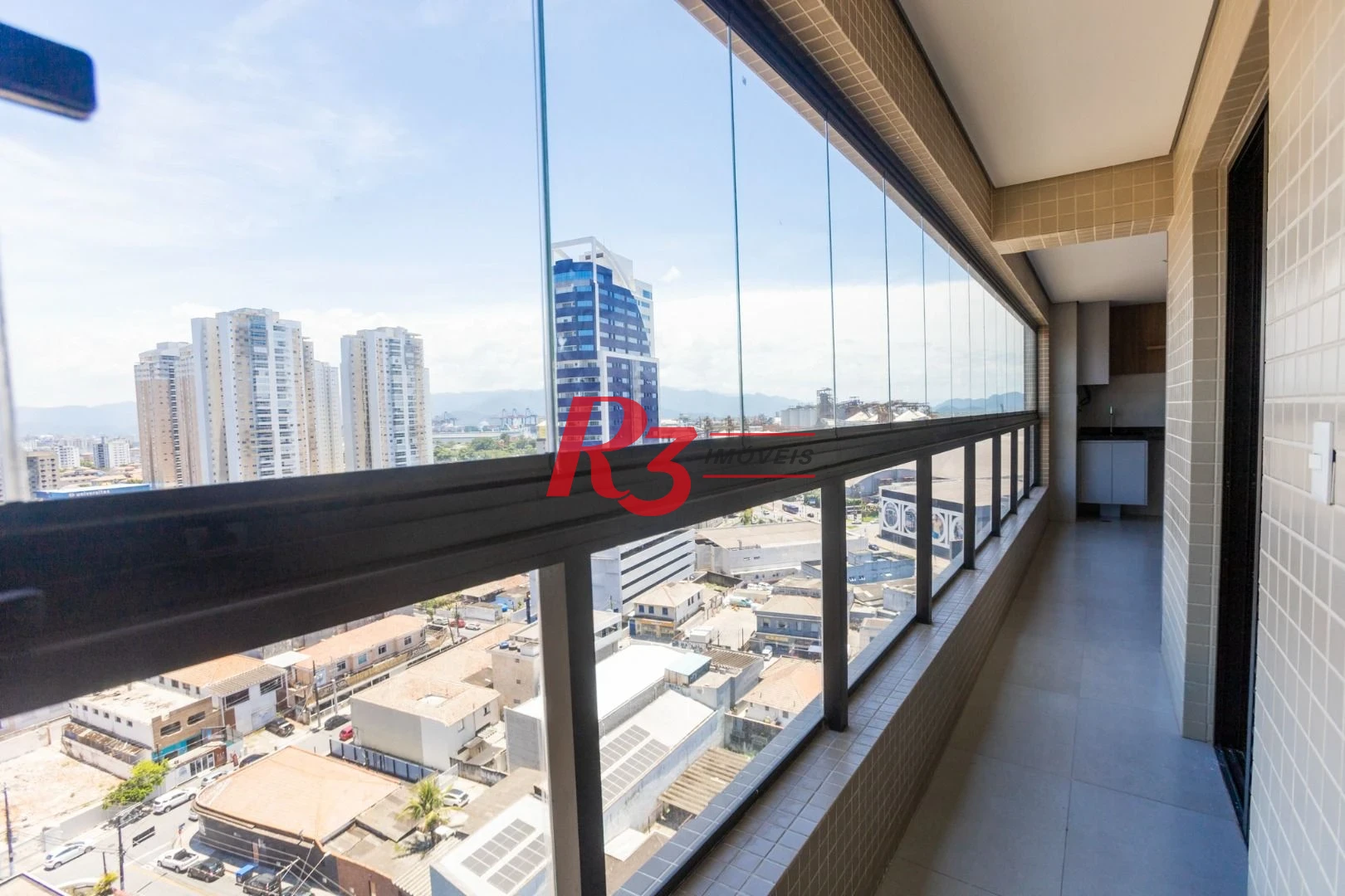 Apartamento com 2 dormitórios à venda, 65 m² por R$ 1.000.000,00 - Ponta da Praia - Santos/SP