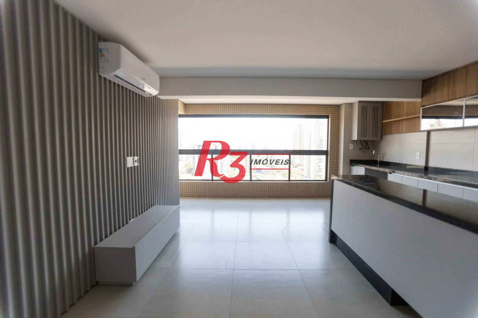 Apartamento com 2 dormitórios à venda, 65 m² por R$ 1.000.000,00 - Ponta da Praia - Santos/SP