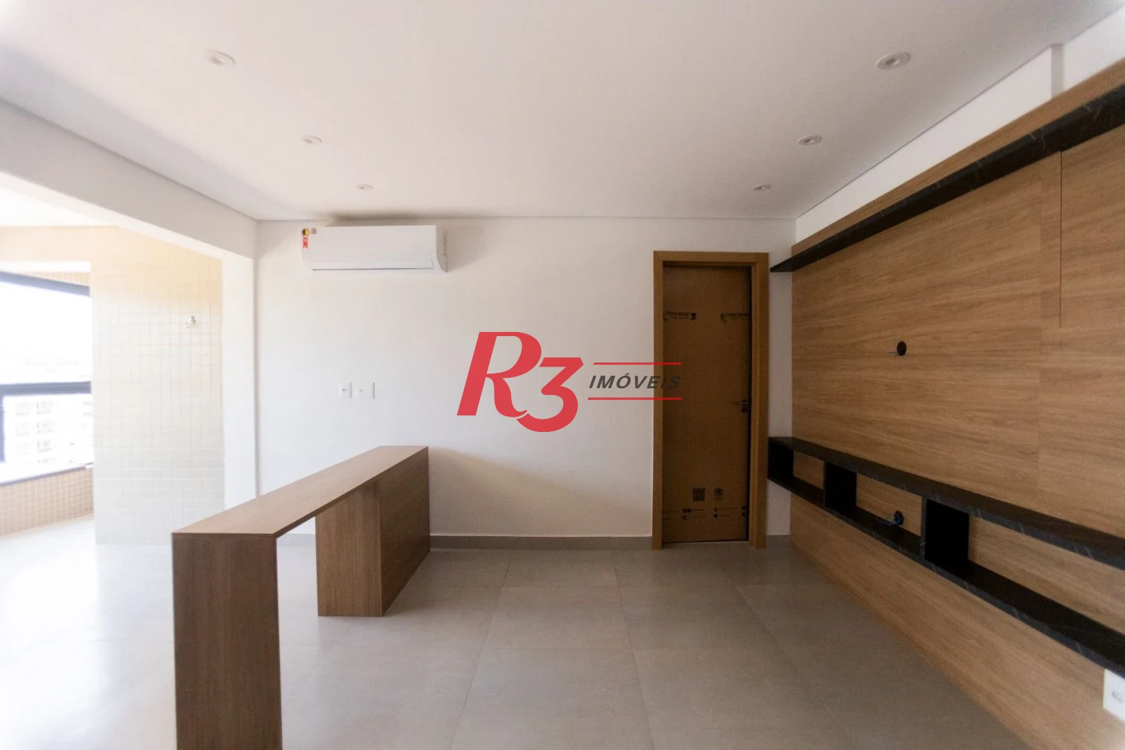 Apartamento com 2 dormitórios à venda, 65 m² por R$ 950.000,00 - Ponta da Praia - Santos/SP