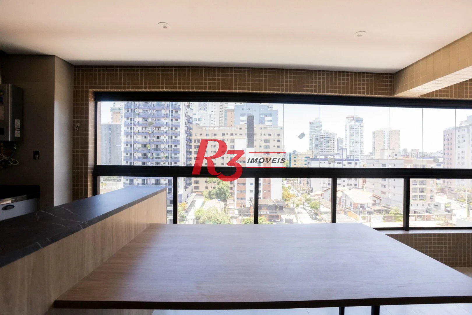 Apartamento com 2 dormitórios à venda, 65 m² por R$ 950.000,00 - Ponta da Praia - Santos/SP