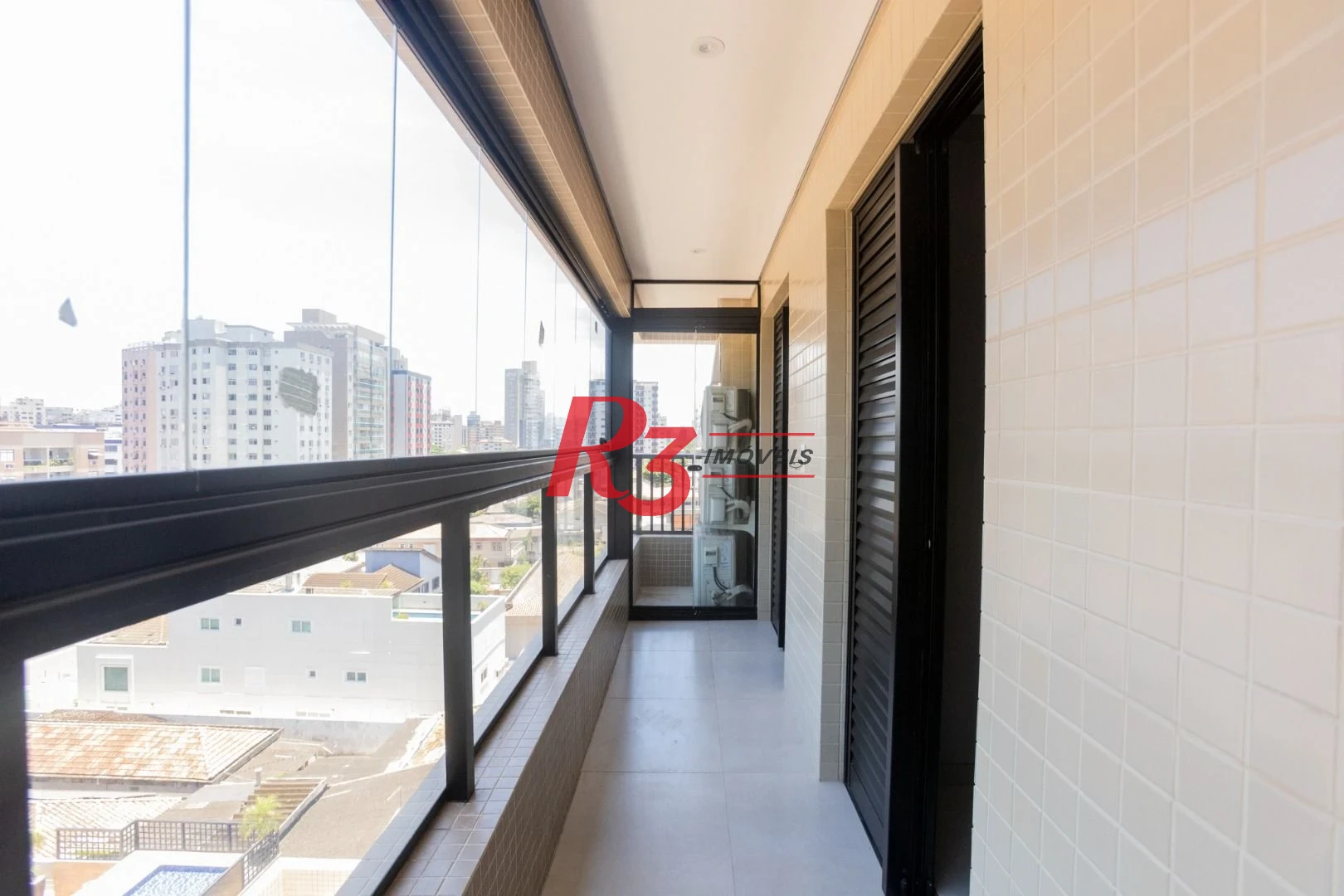 Apartamento com 2 dormitórios à venda, 65 m² por R$ 950.000,00 - Ponta da Praia - Santos/SP