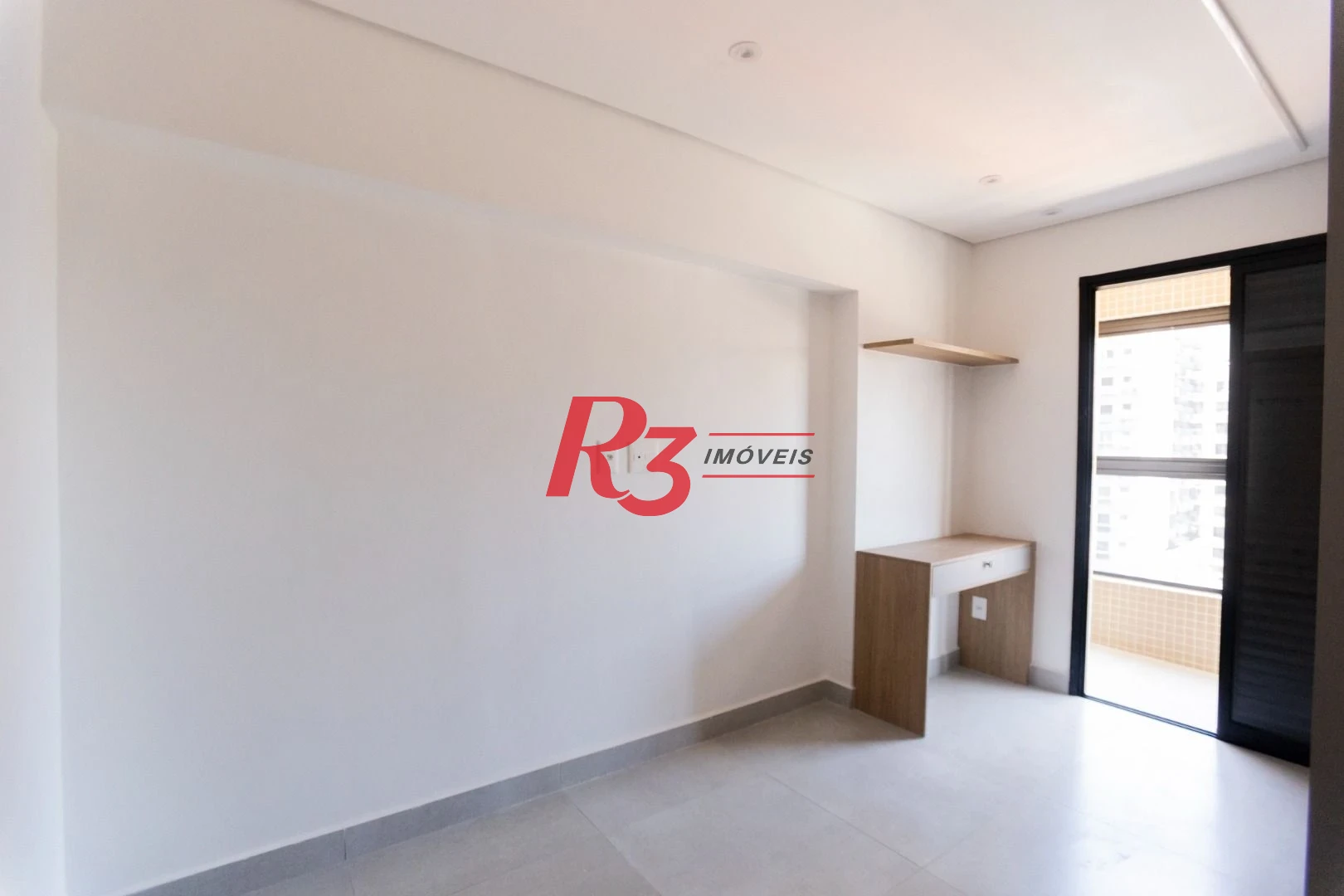 Apartamento com 2 dormitórios à venda, 65 m² por R$ 950.000,00 - Ponta da Praia - Santos/SP