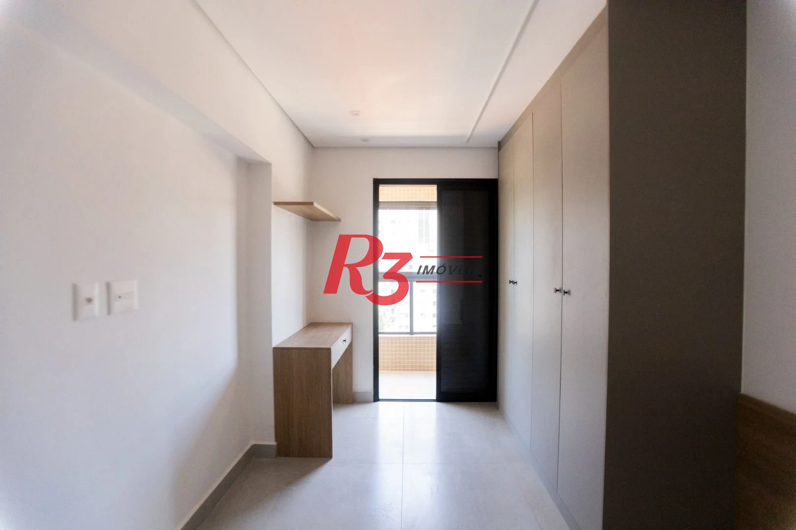 Apartamento com 2 dormitórios à venda, 65 m² por R$ 950.000,00 - Ponta da Praia - Santos/SP