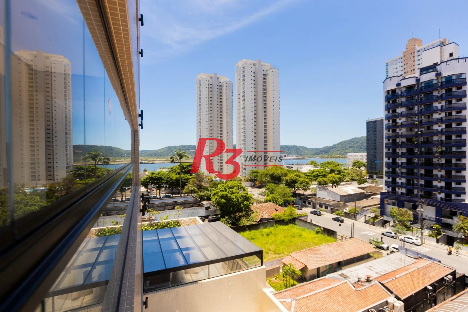 Apartamento com 2 dormitórios à venda, 65 m² por R$ 950.000,00 - Ponta da Praia - Santos/SP
