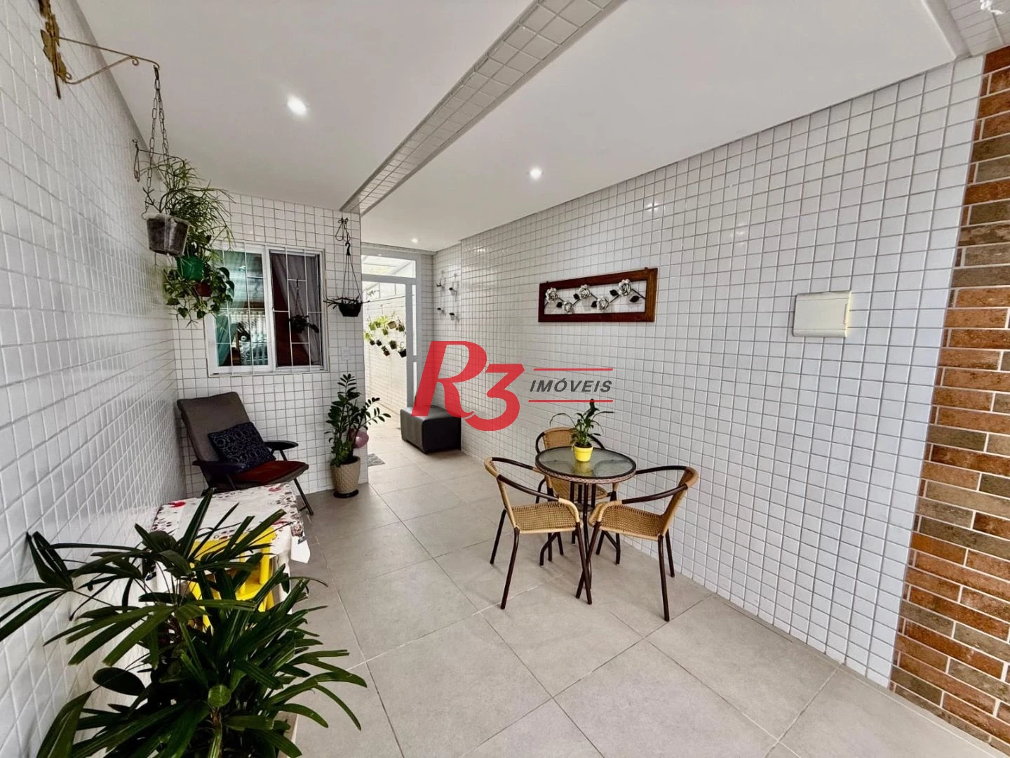 Casa com 2 dormitórios à venda, 91 m² por R$ 830.000,00 - Marapé - Santos/SP