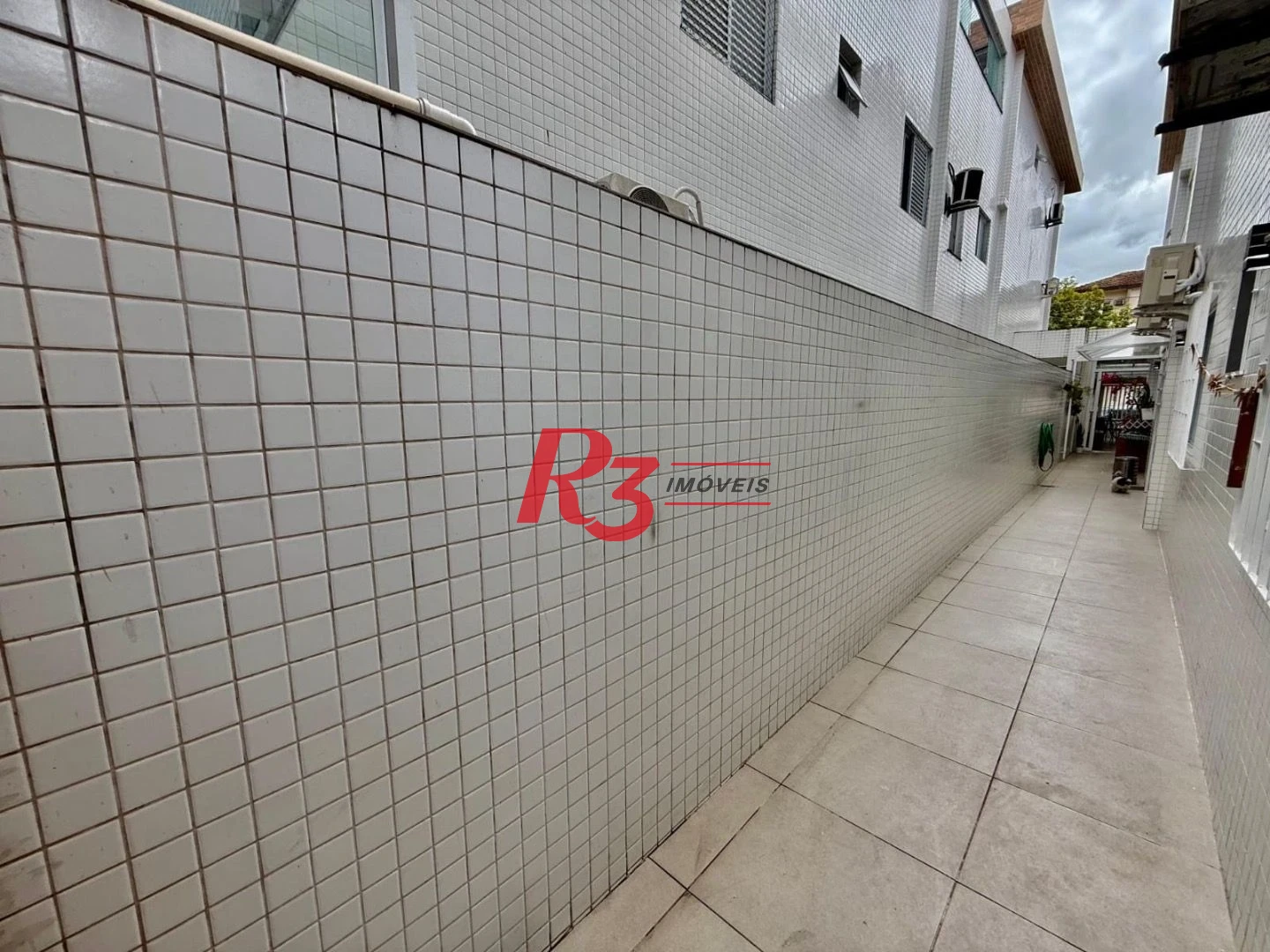 Casa com 2 dormitórios à venda, 91 m² por R$ 830.000,00 - Marapé - Santos/SP