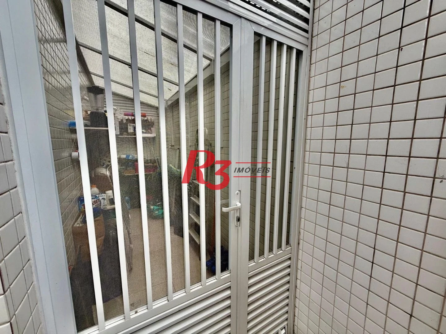 Casa com 2 dormitórios à venda, 91 m² por R$ 830.000,00 - Marapé - Santos/SP