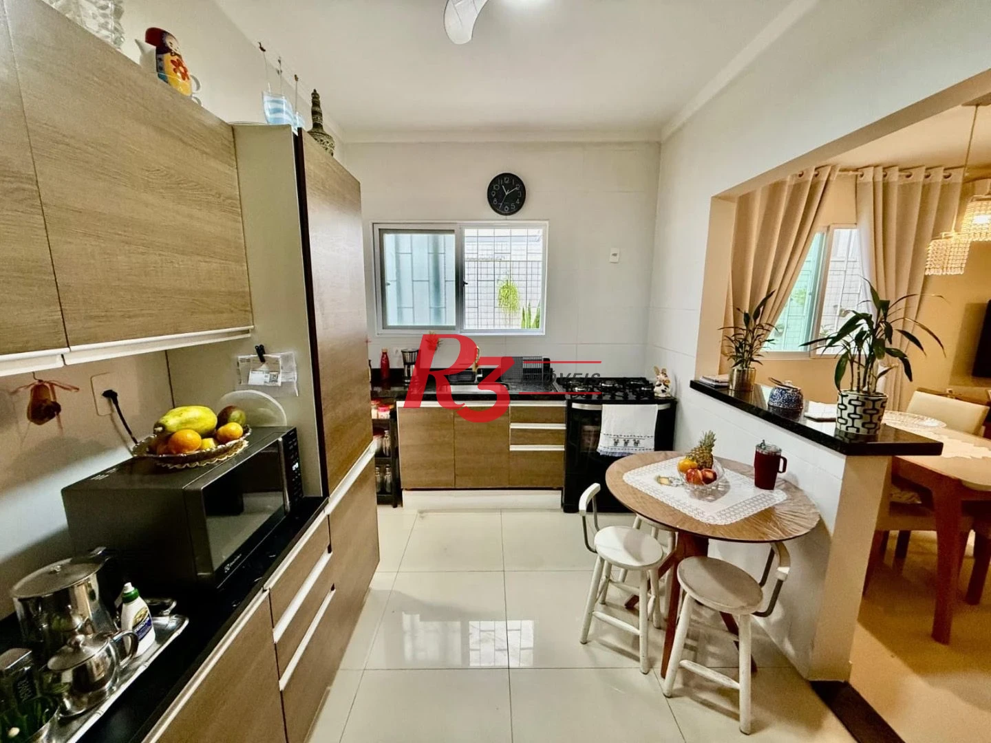 Casa com 2 dormitórios à venda, 91 m² por R$ 830.000,00 - Marapé - Santos/SP