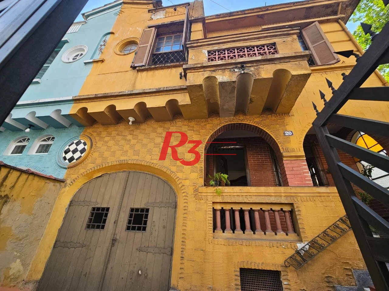 Sobrado com 3 dormitórios à venda, 150 m² por R$ 1.300.000,00 - Pompéia - Santos/SP