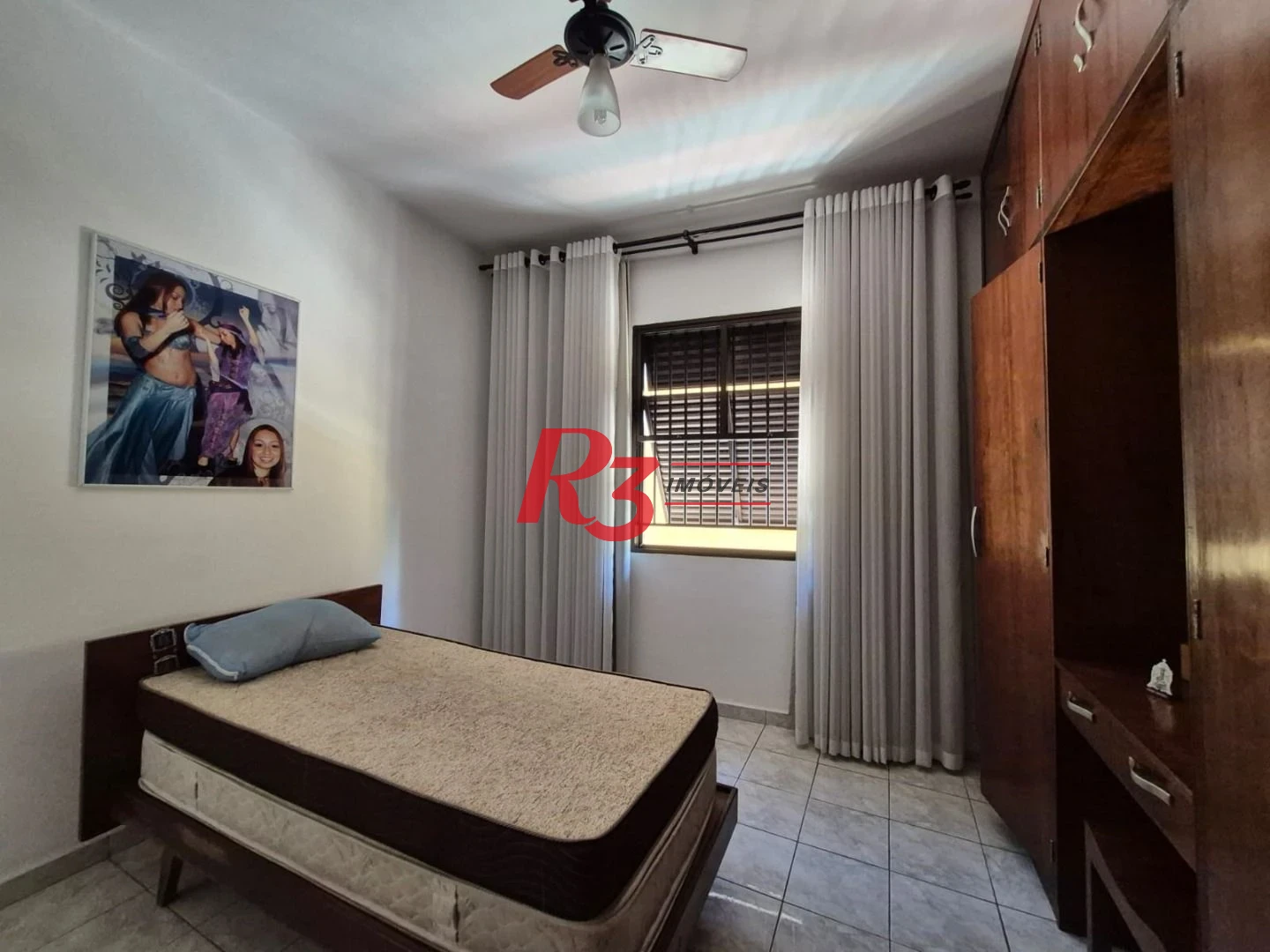 Sobrado com 3 dormitórios à venda, 140 m² por R$ 950.000,00 - Vila Matias - Santos/SP