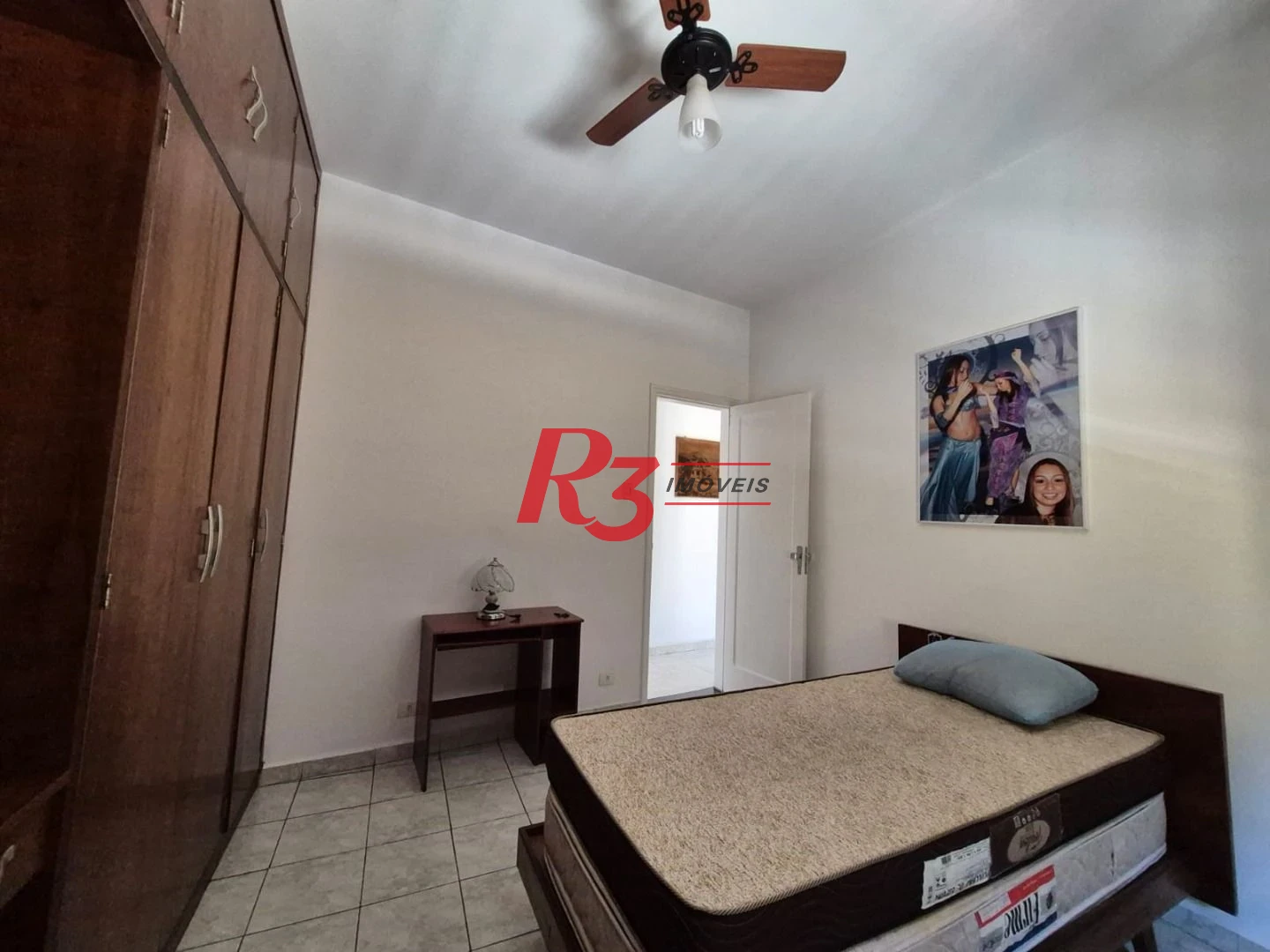 Sobrado com 3 dormitórios à venda, 140 m² por R$ 950.000,00 - Vila Matias - Santos/SP