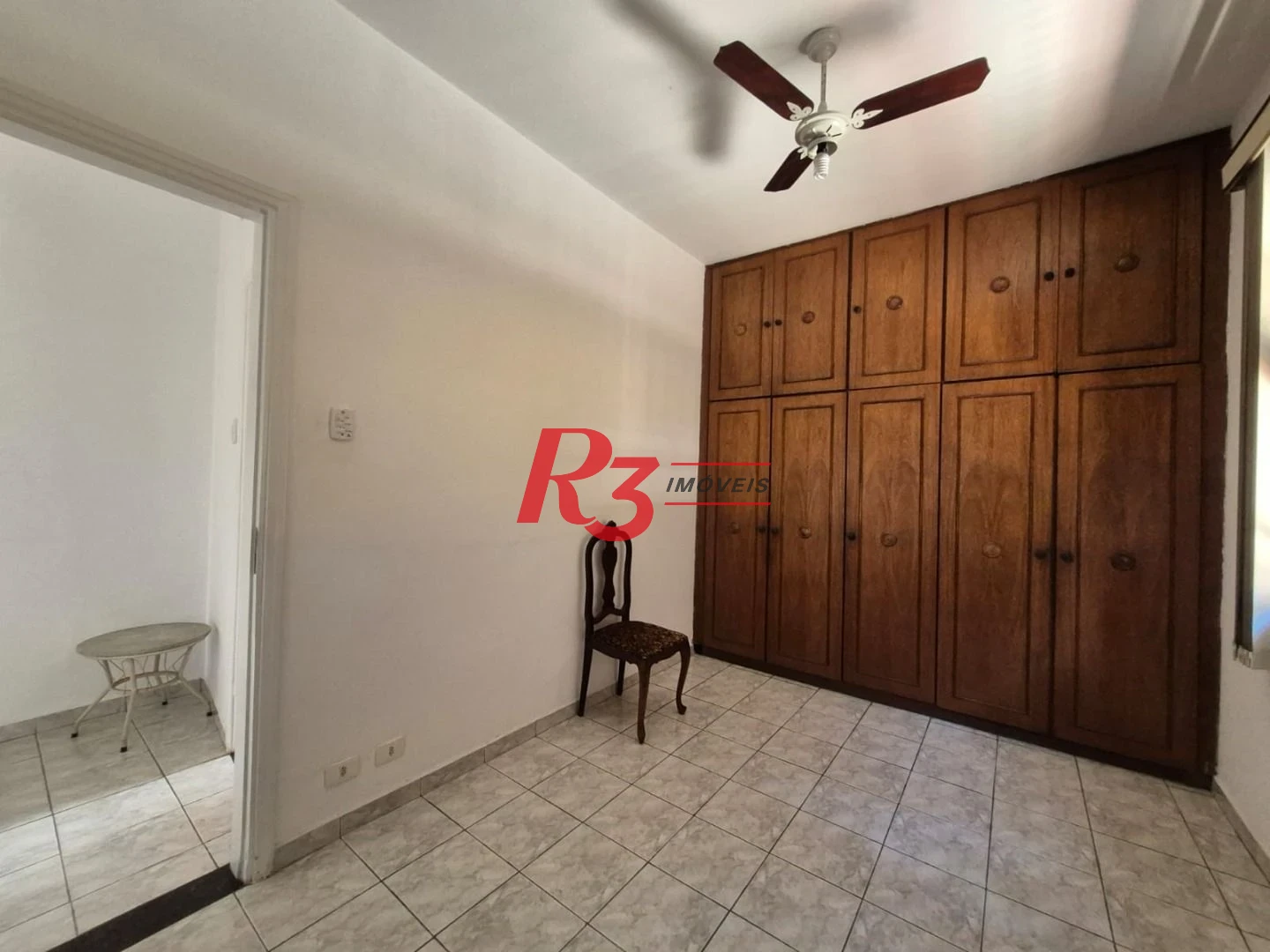 Sobrado com 3 dormitórios à venda, 140 m² por R$ 950.000,00 - Vila Matias - Santos/SP