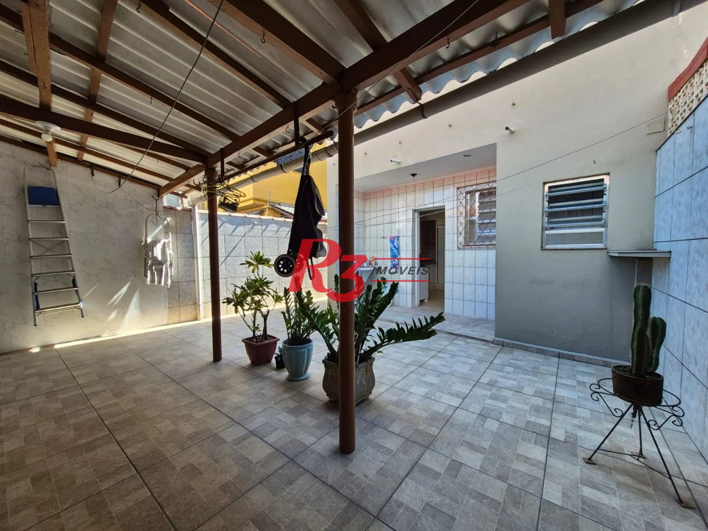 Sobrado com 3 dormitórios à venda, 140 m² por R$ 950.000,00 - Vila Matias - Santos/SP