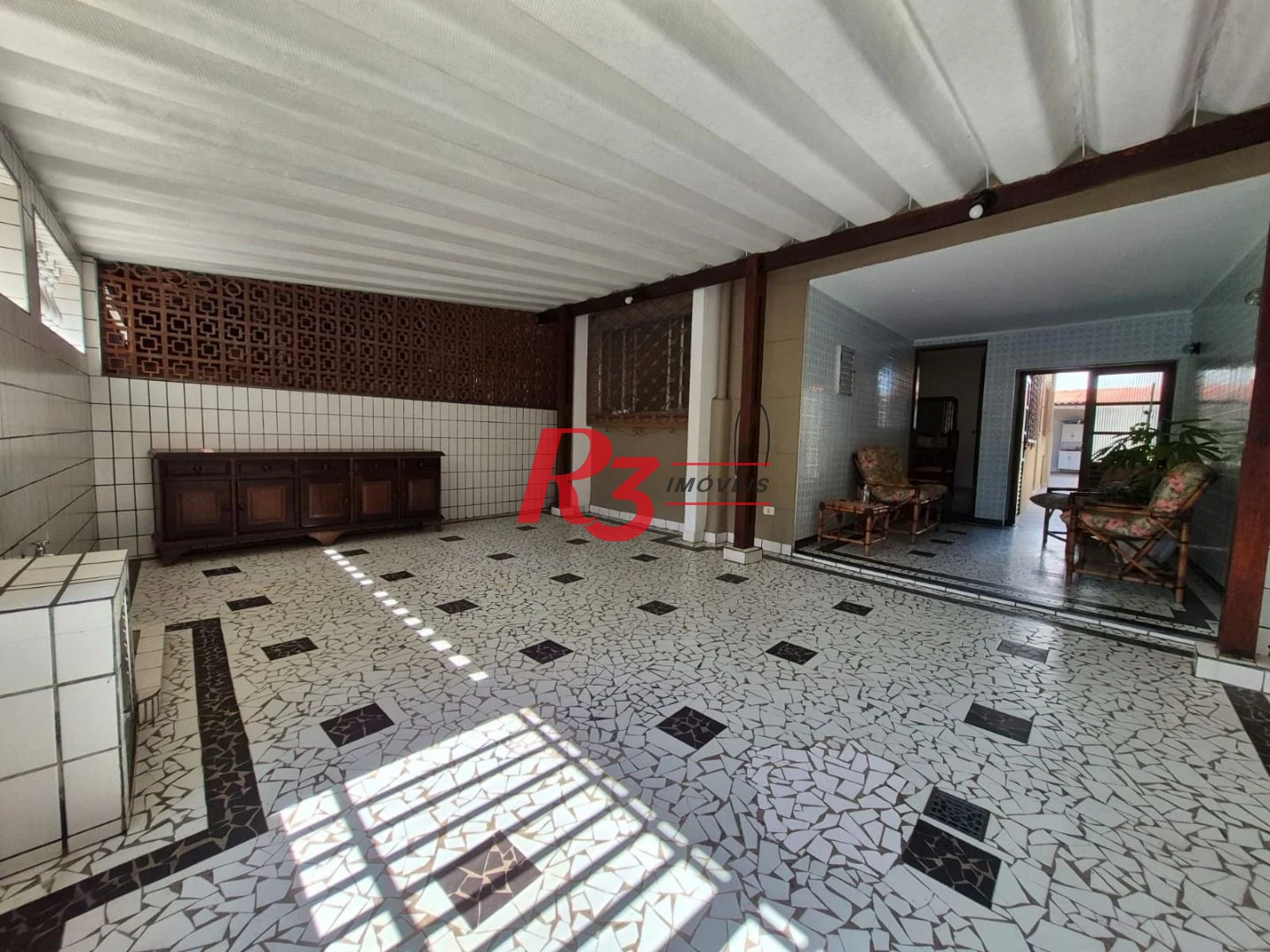 Sobrado com 3 dormitórios à venda, 140 m² por R$ 950.000,00 - Vila Matias - Santos/SP