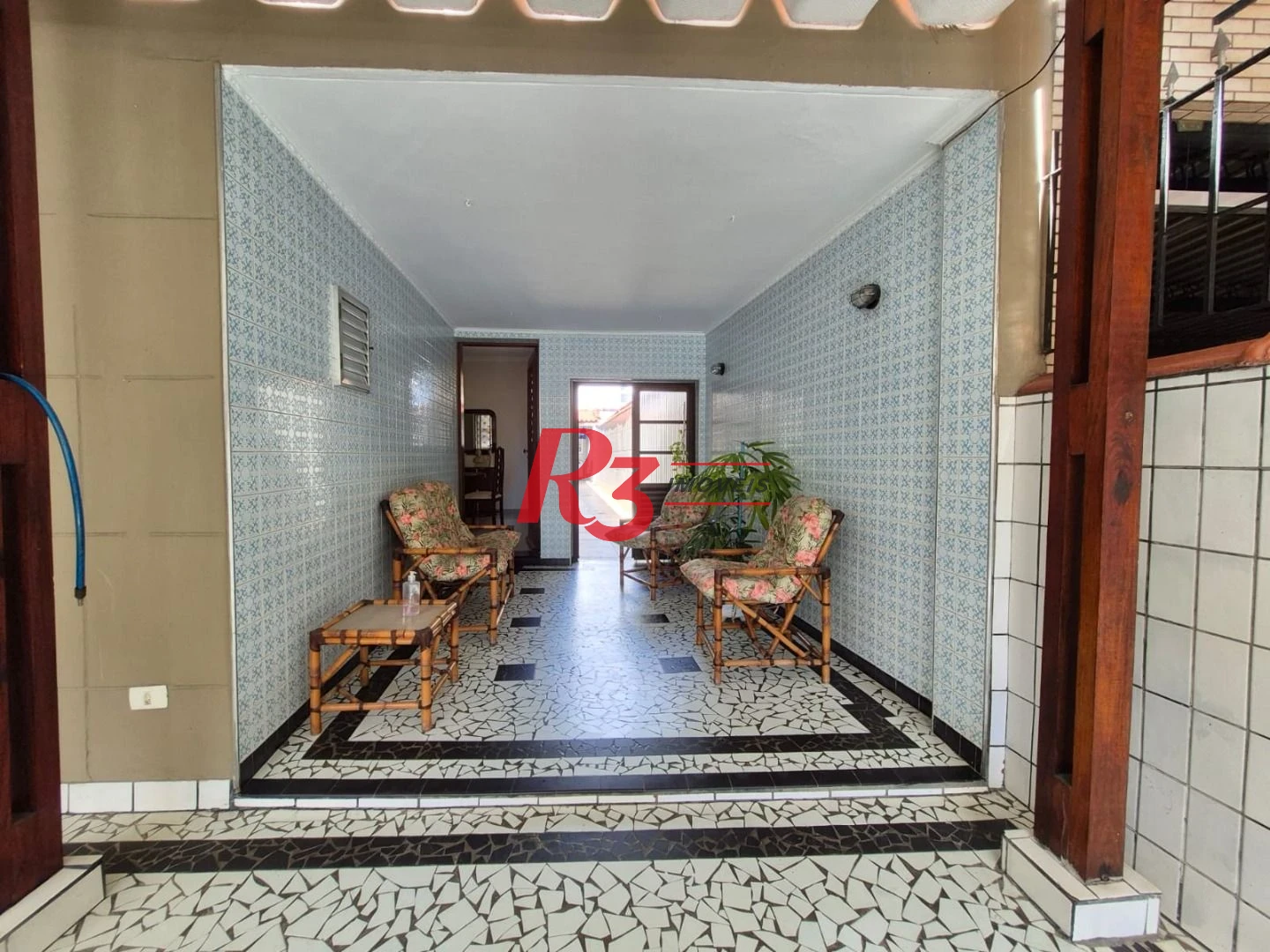 Sobrado com 3 dormitórios à venda, 140 m² por R$ 950.000,00 - Vila Matias - Santos/SP