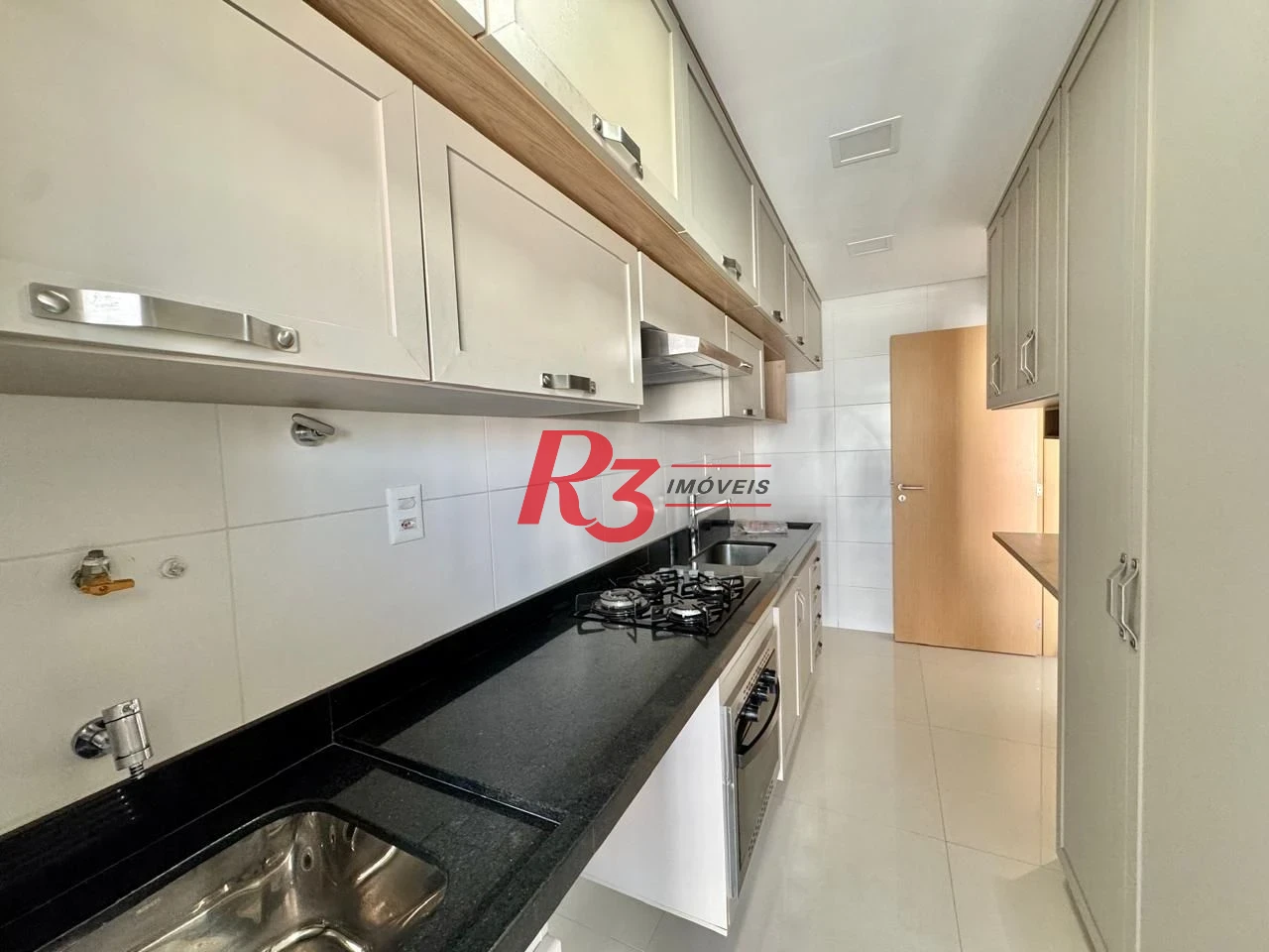 Apartamento com 2 dormitórios à venda, 86 m² por R$ 1.400.000,00 - Boqueirão - Santos/SP